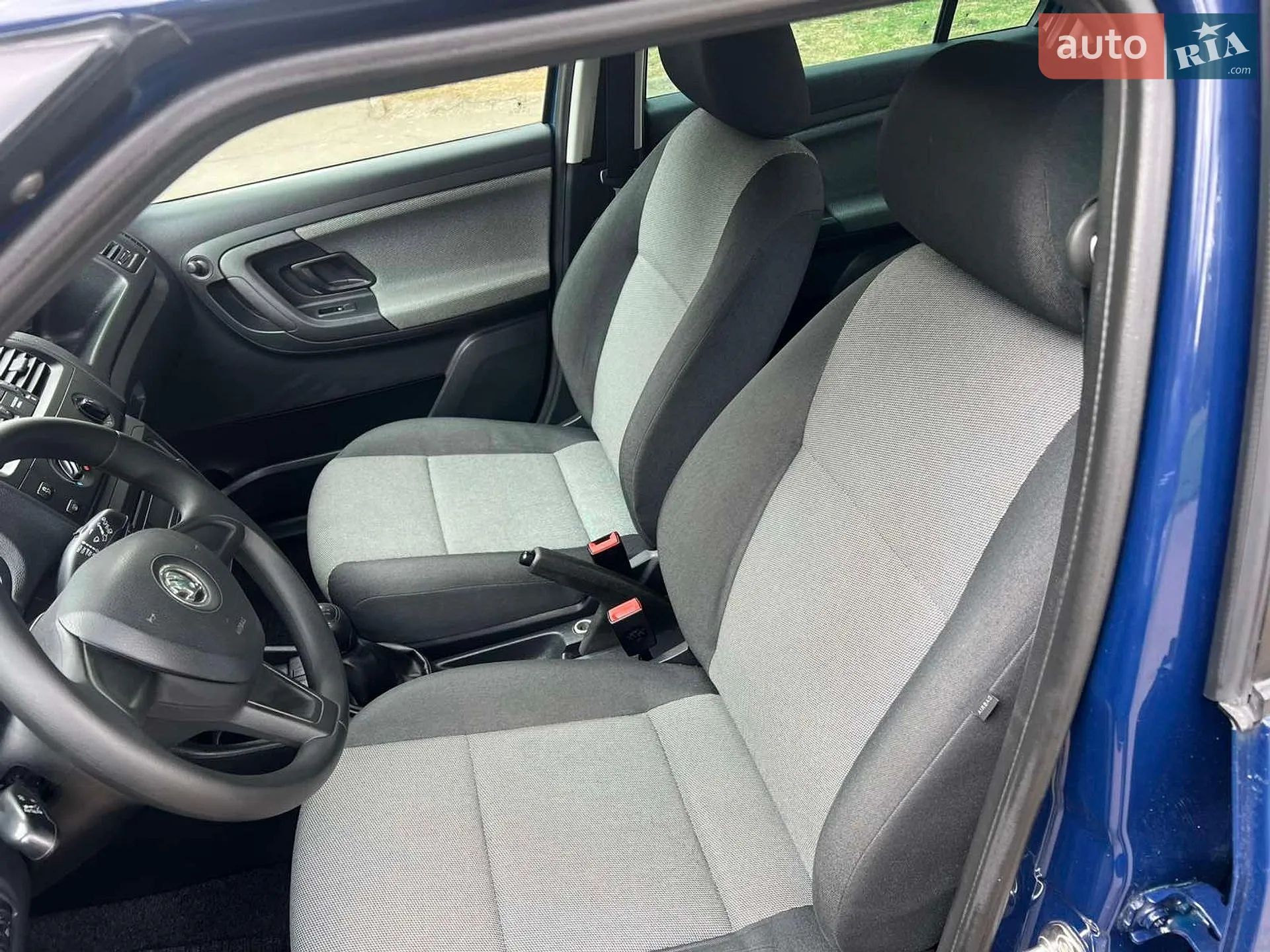 2014 Skoda Fabia - мініатюра 28