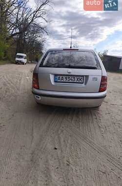 Хэтчбек Skoda Fabia 2001 в Буче
