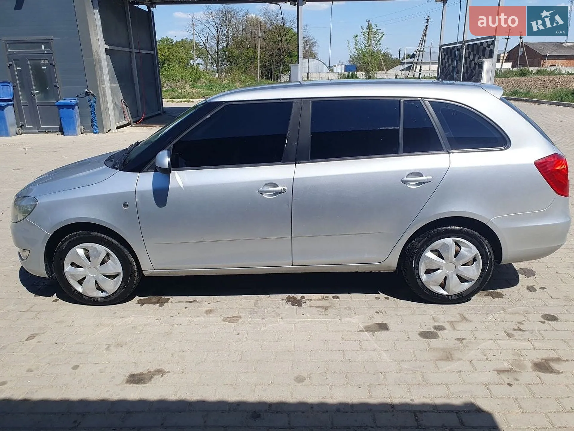 2014 Skoda Fabia - мініатюра 3