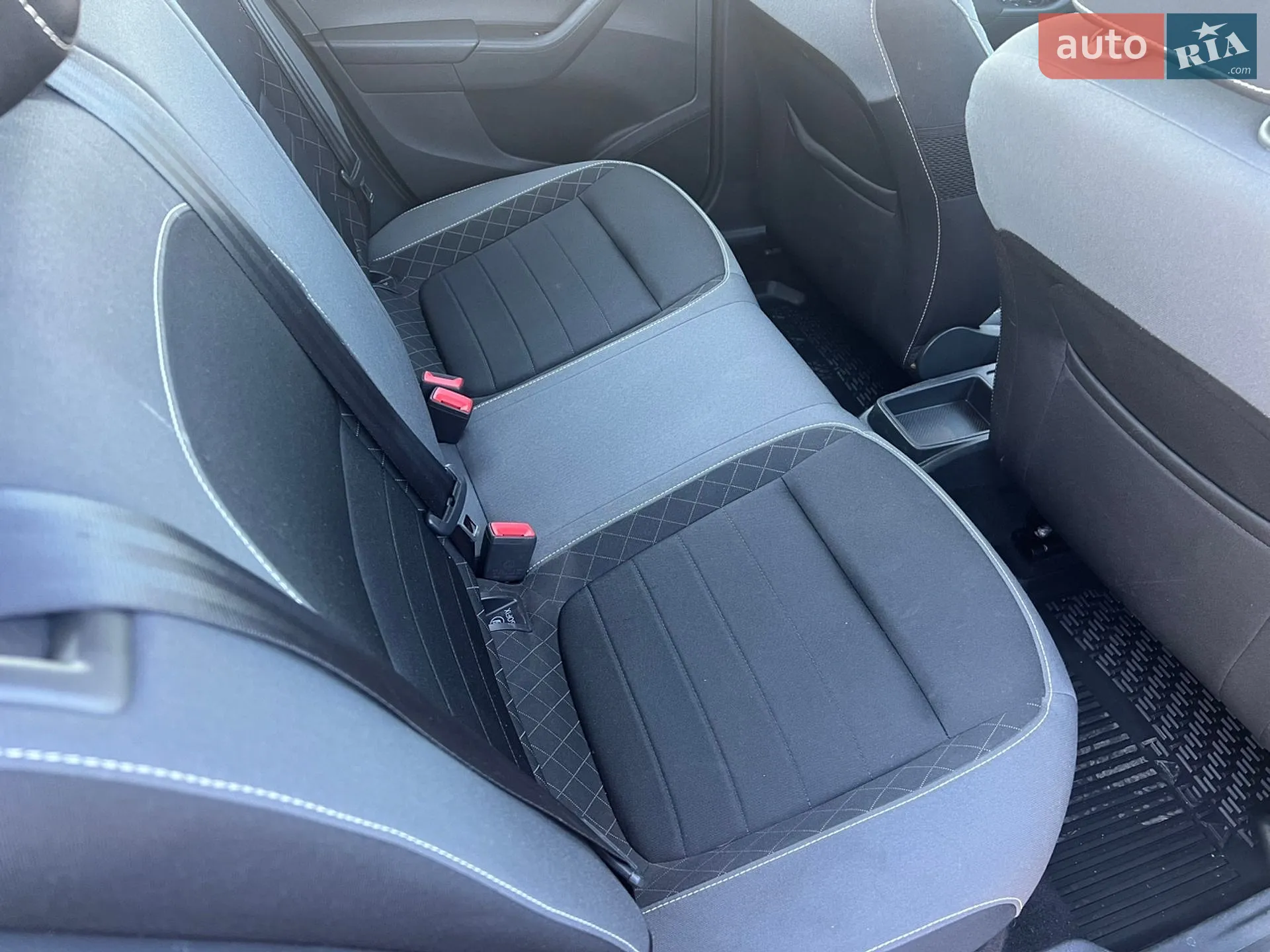 2018 Skoda Fabia - мініатюра 8