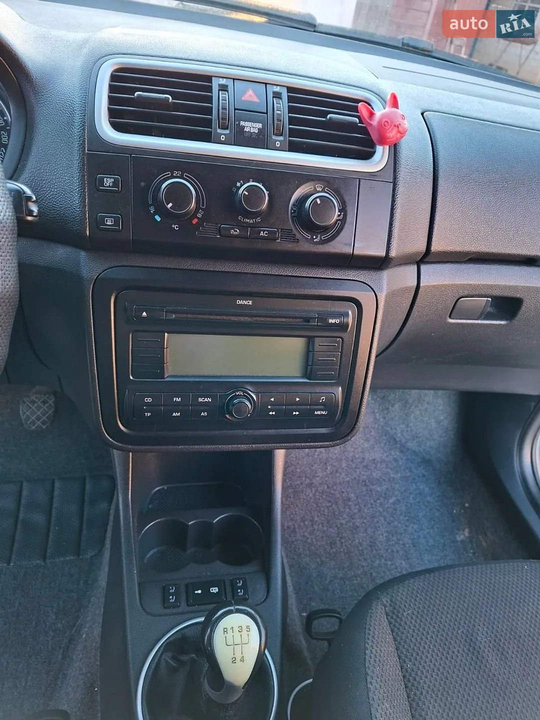 2010 Skoda Fabia - мініатюра 17
