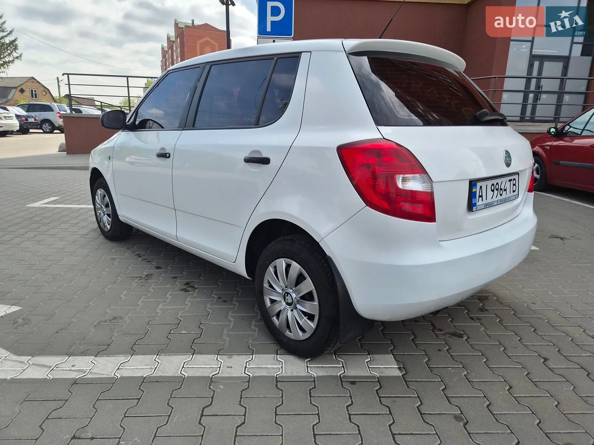 2011 Skoda Fabia - мініатюра 5