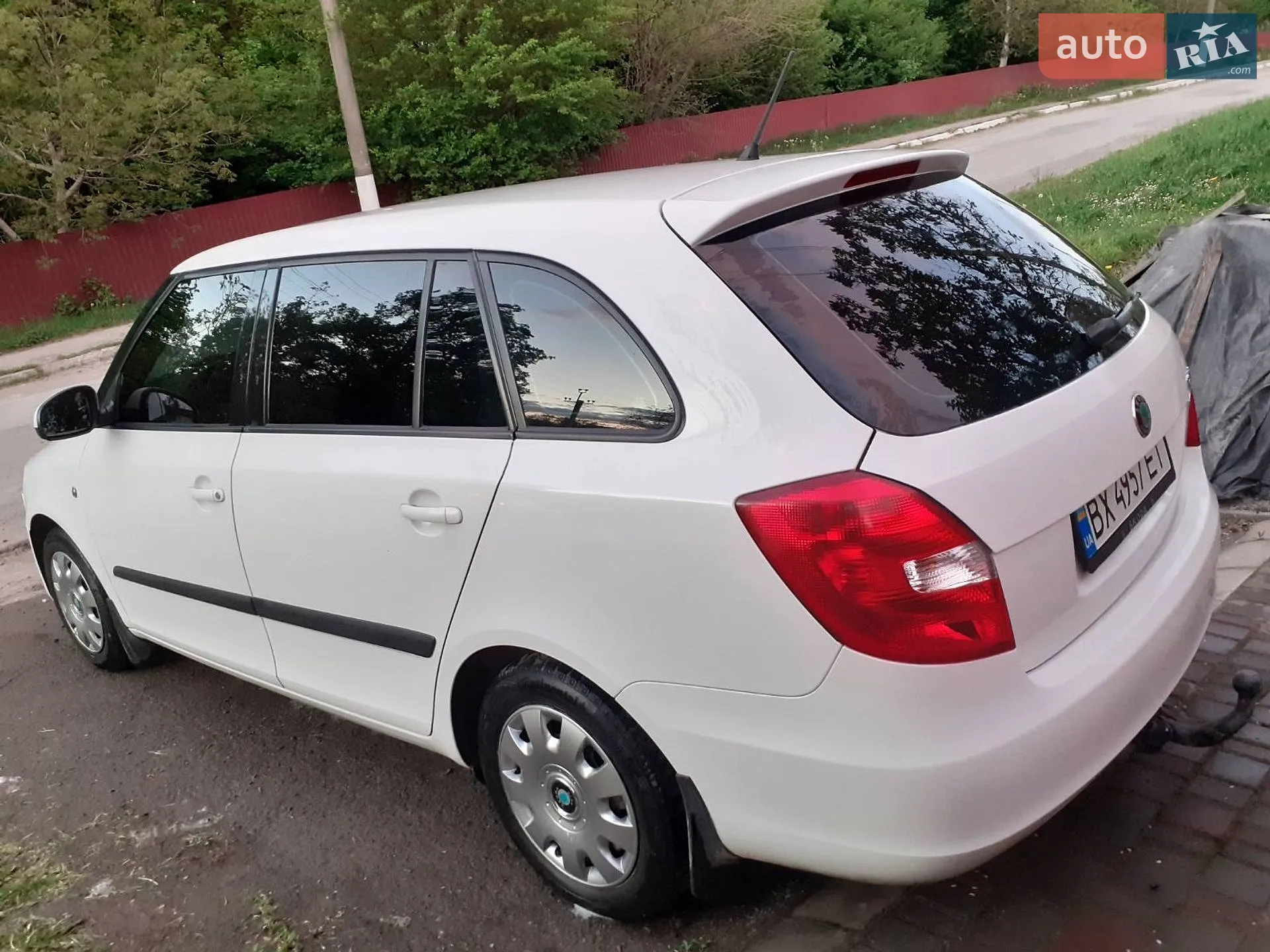 2012 Skoda Fabia - мініатюра 4