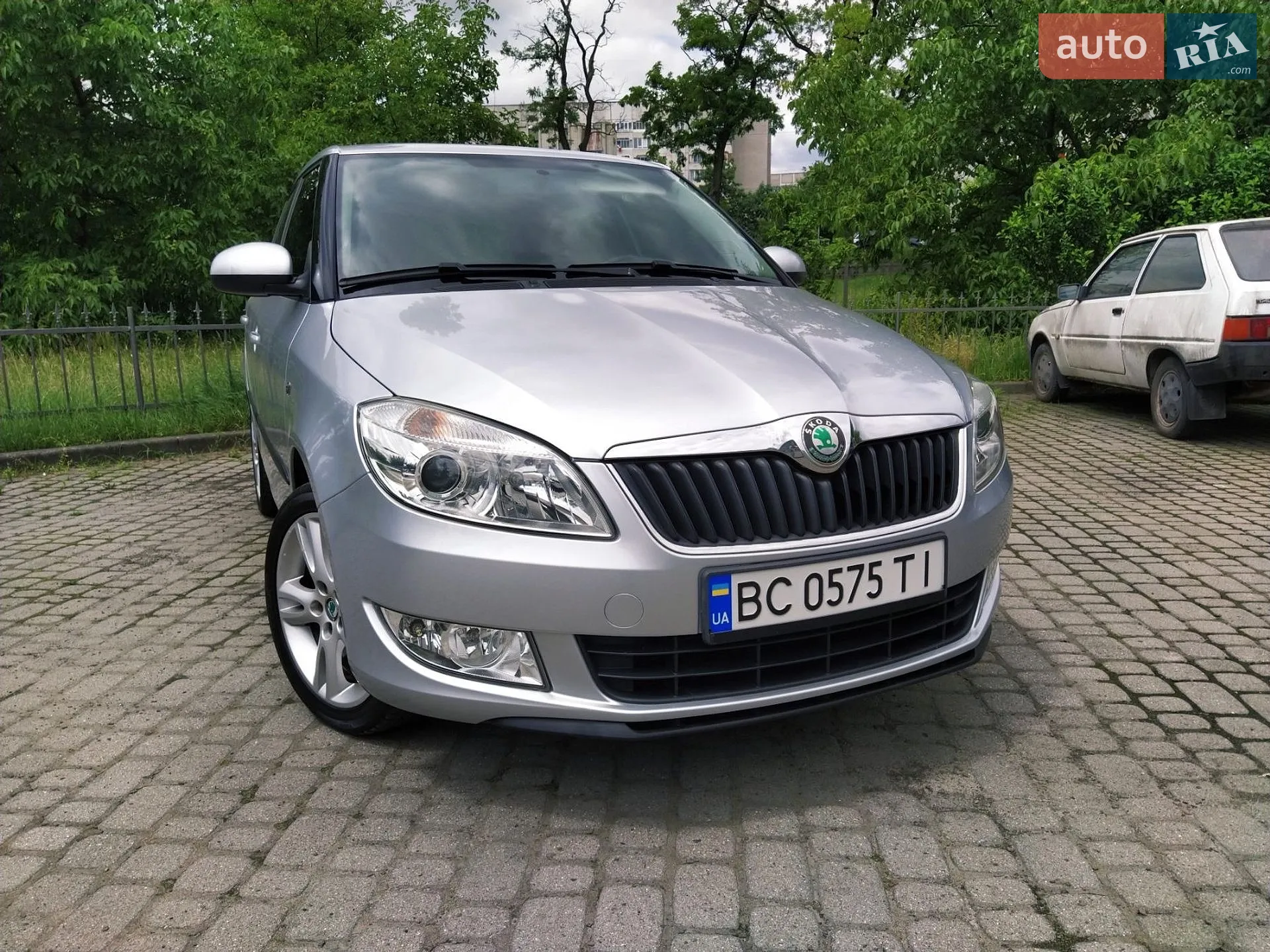 2010 Skoda Fabia - мініатюра 3