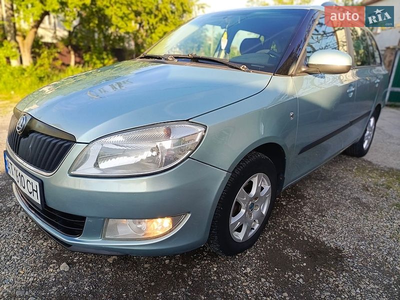 Универсал Skoda Fabia 2011 в Хусте