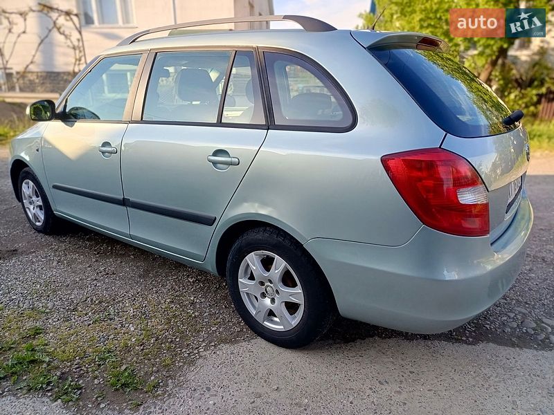 Универсал Skoda Fabia 2011 в Хусте