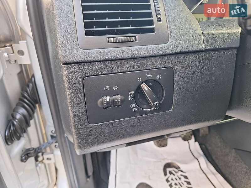 Універсал Skoda Fabia 2006 в Івано-Франківську