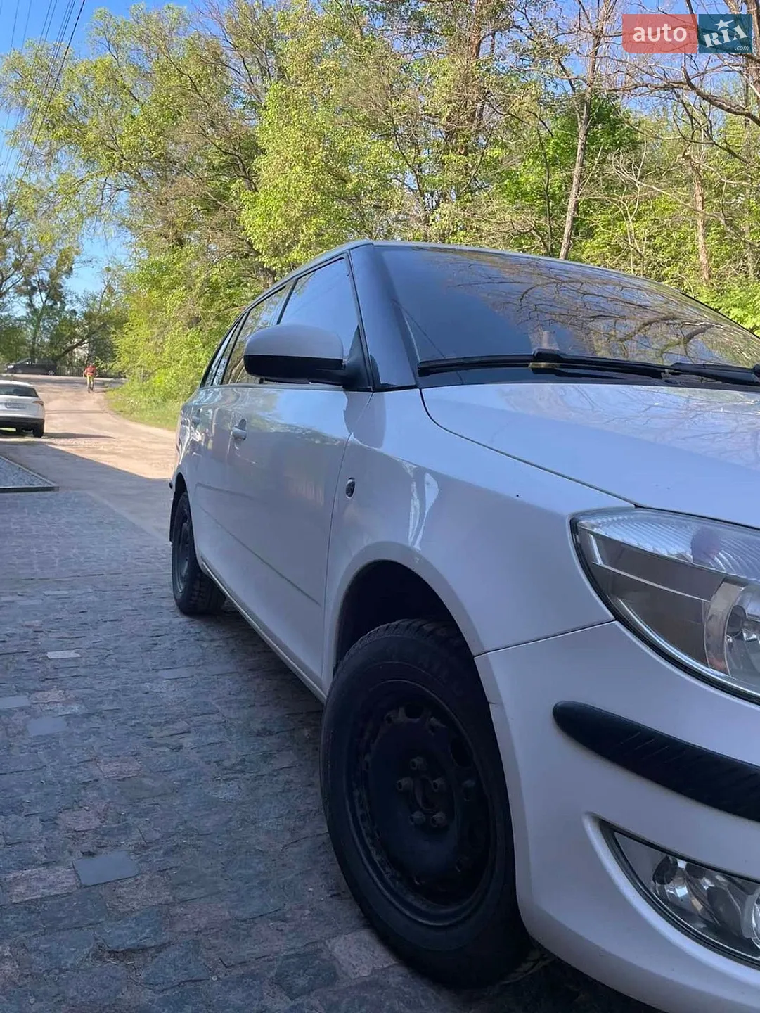 2010 Skoda Fabia - мініатюра 4