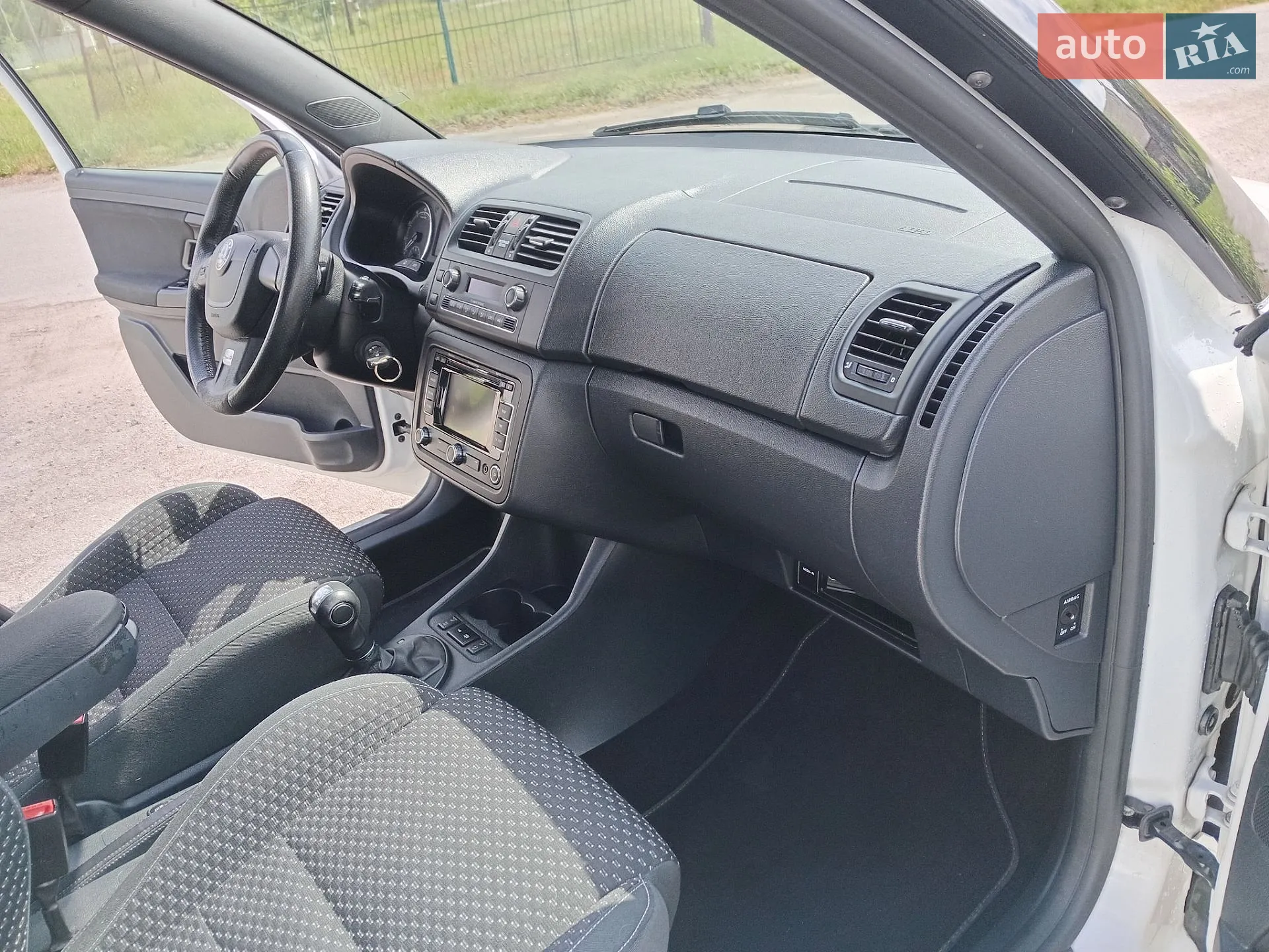 2011 Skoda Fabia - мініатюра 36