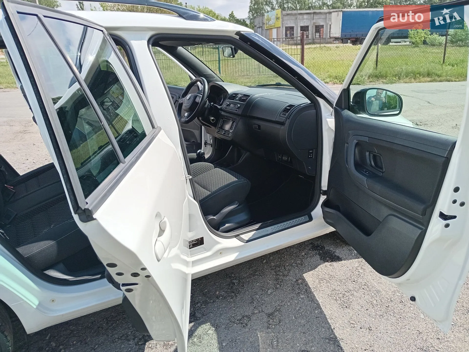 2011 Skoda Fabia - мініатюра 50