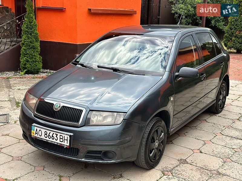 Хэтчбек Skoda Fabia 2005 в Мукачево