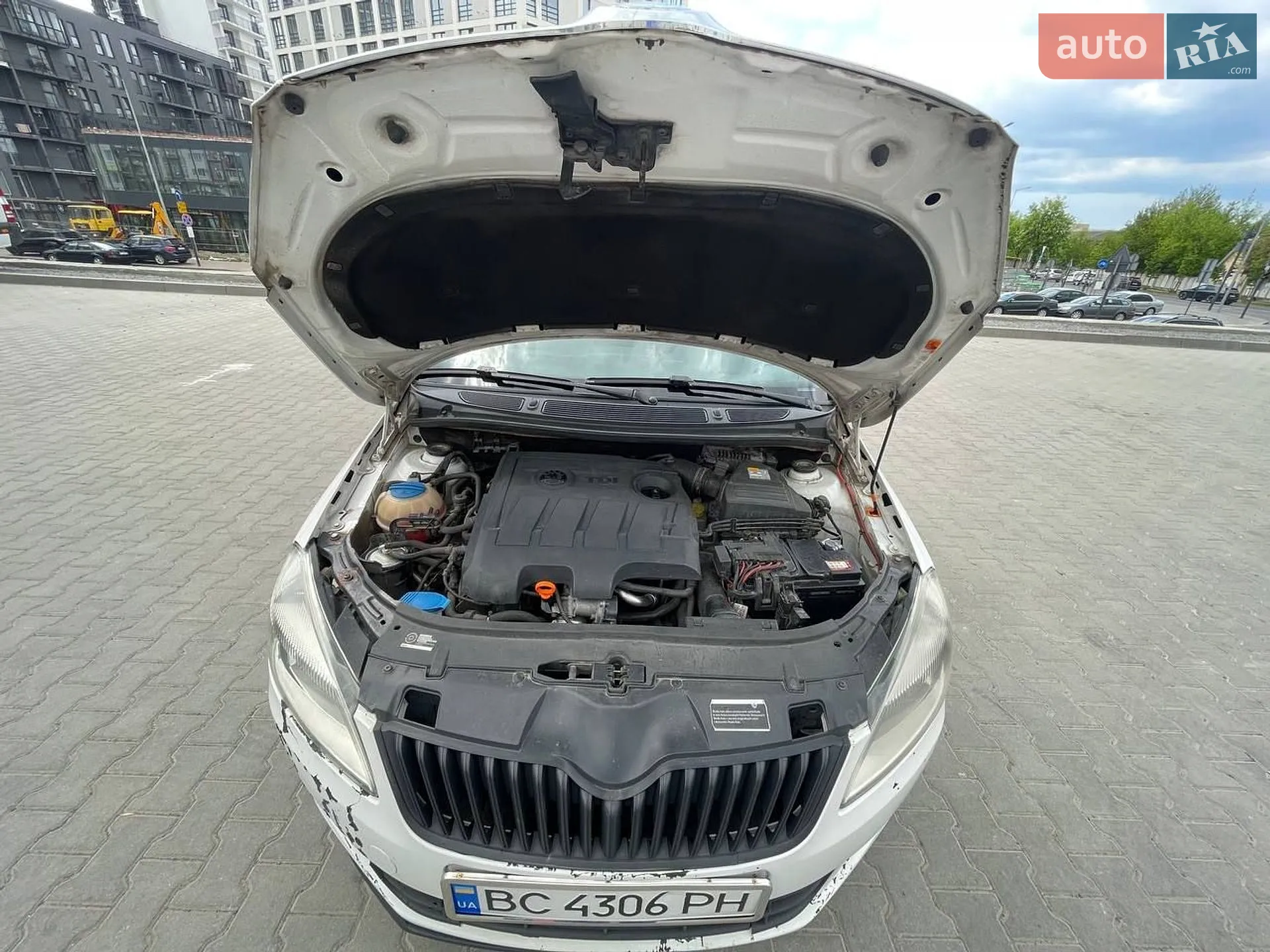 2011 Skoda Fabia - мініатюра 12