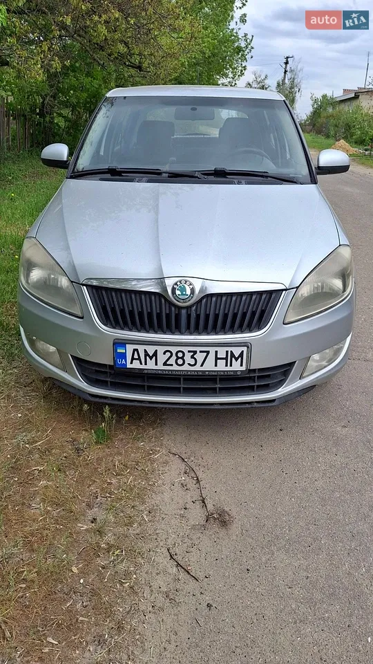 2012 Skoda Fabia - мініатюра 13