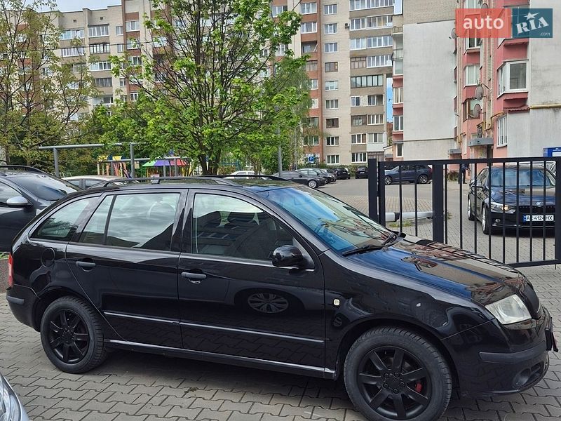 Универсал Skoda Fabia 2006 в Луцке