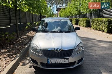 Хэтчбек Skoda Fabia 2012 в Киеве