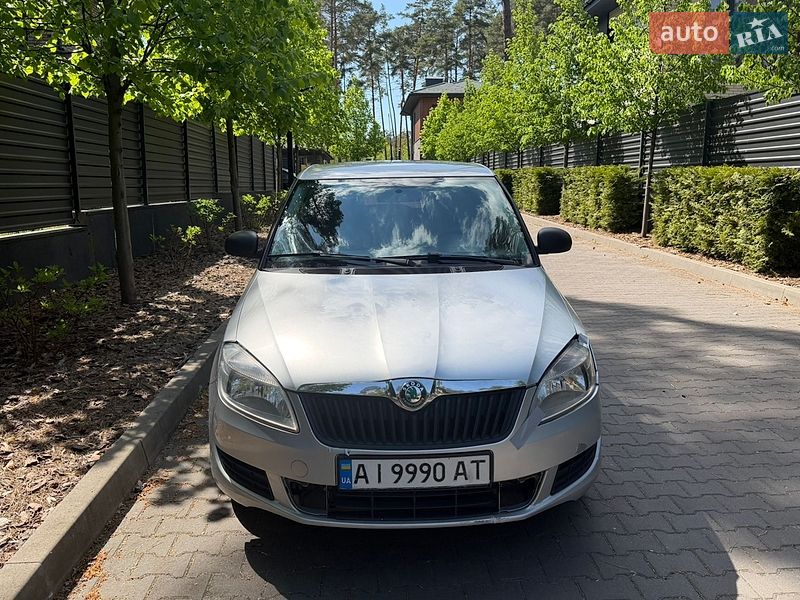 Хэтчбек Skoda Fabia 2012 в Киеве