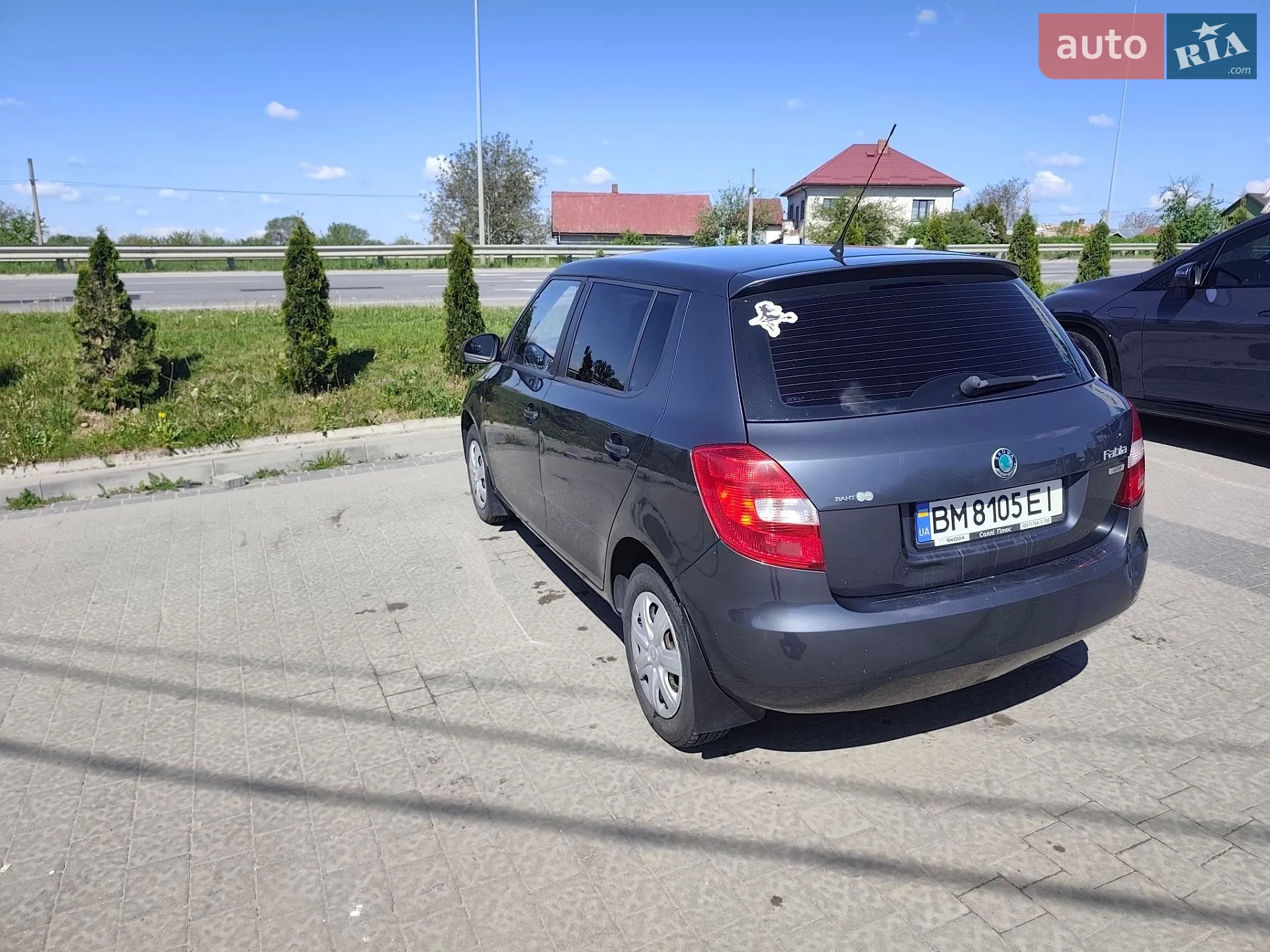 2011 Skoda Fabia - мініатюра 2