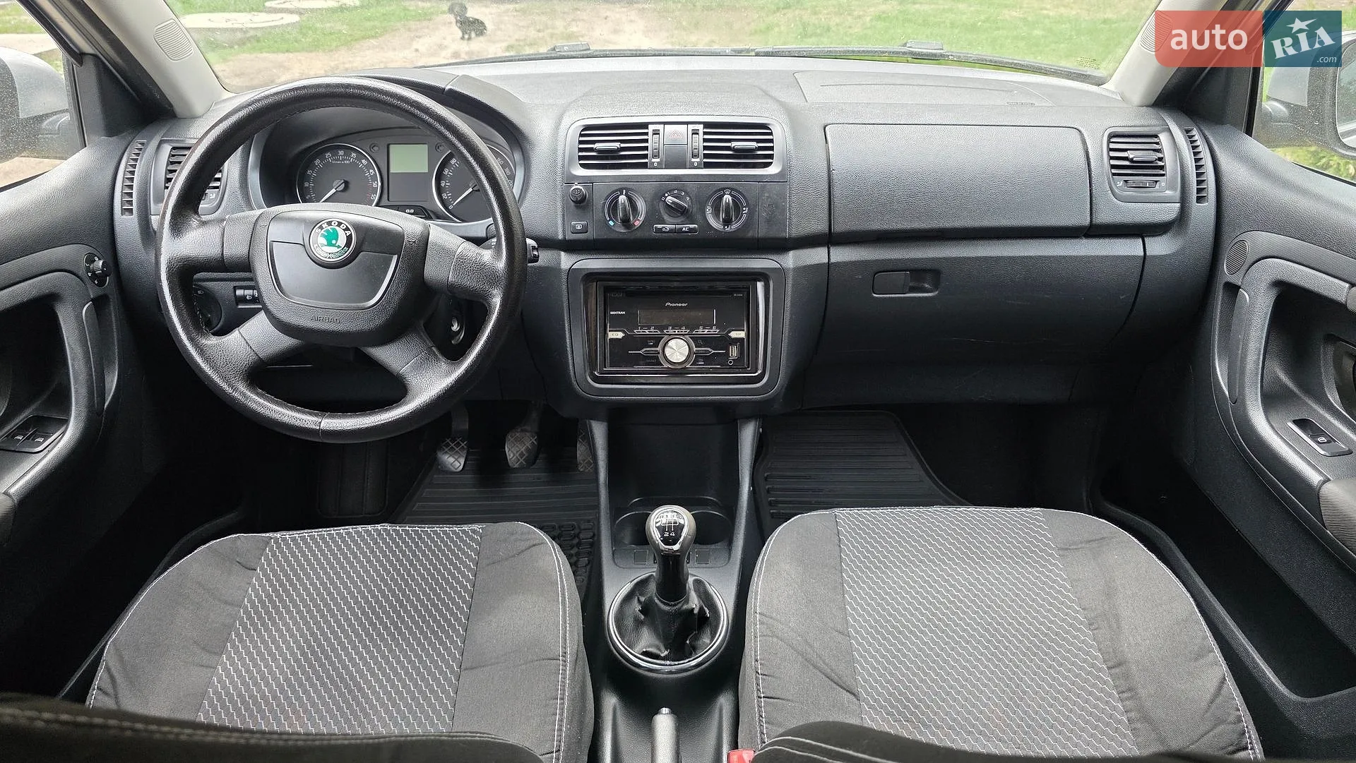 2011 Skoda Fabia - мініатюра 50