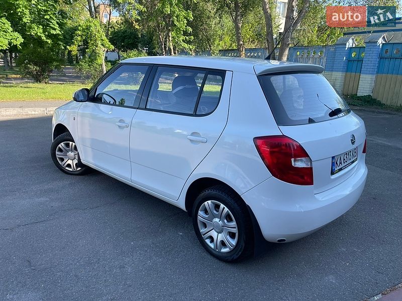 Хэтчбек Skoda Fabia 2009 в Киеве фото 4 Хэтчбек Skoda Fabia 2009 в Киеве