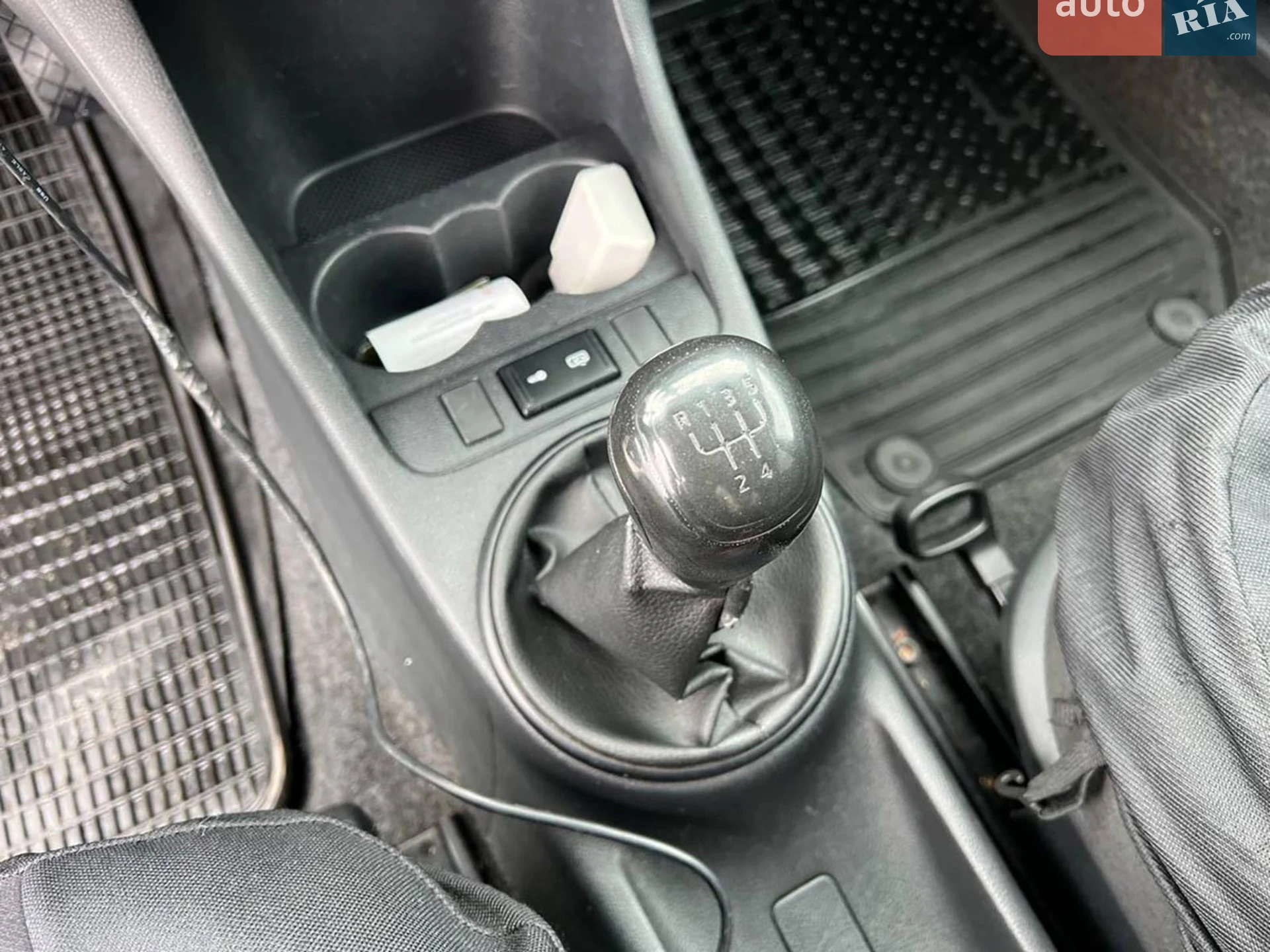 2014 Skoda Fabia - мініатюра 37