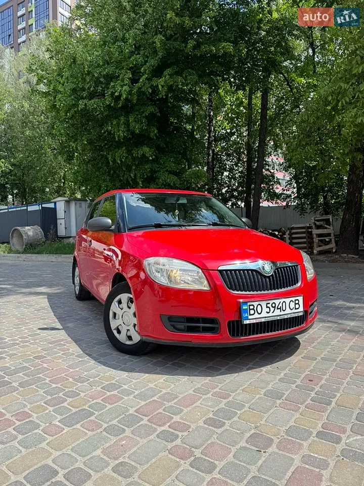 2010 Skoda Fabia - мініатюра 23