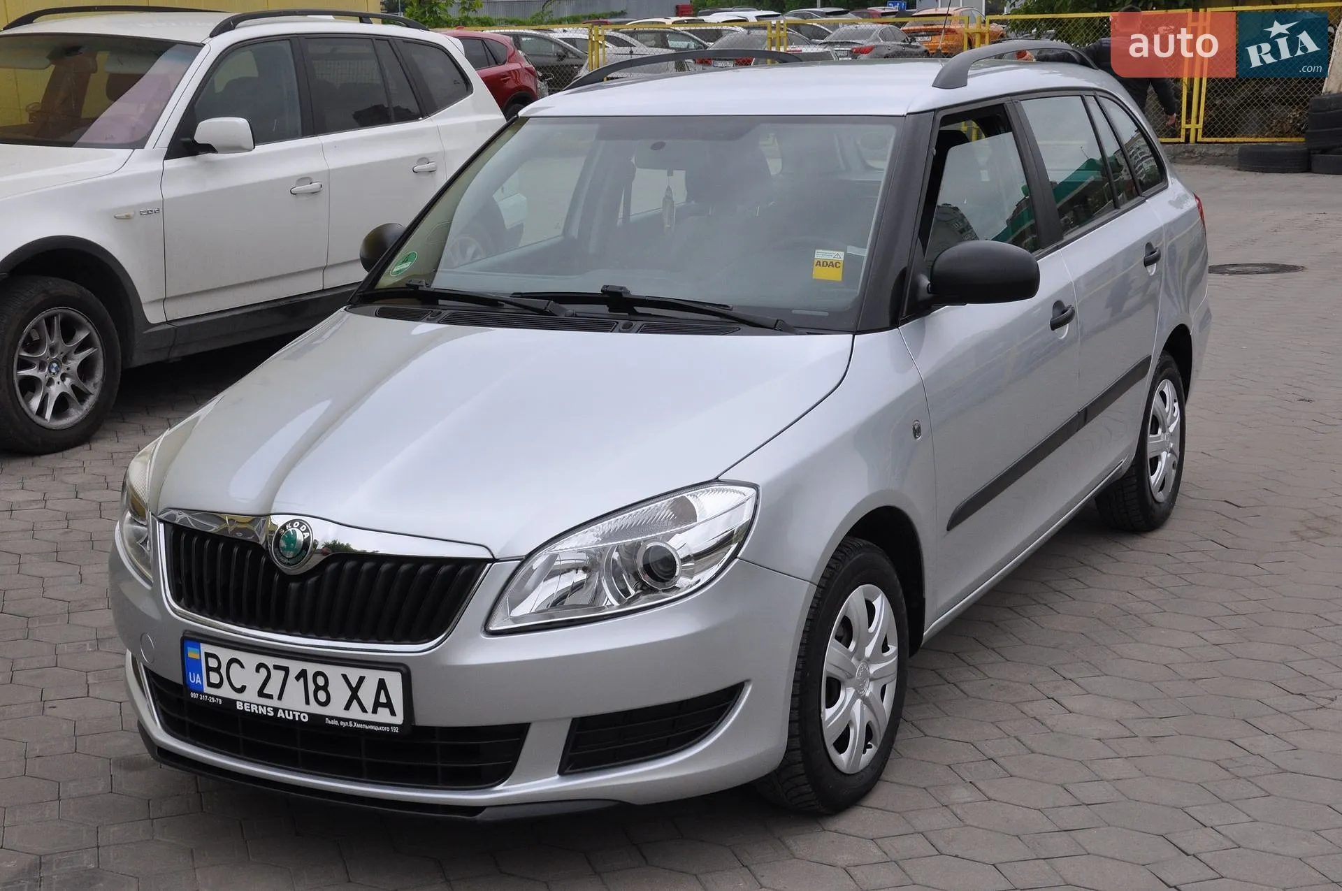 2011 Skoda Fabia - мініатюра 3
