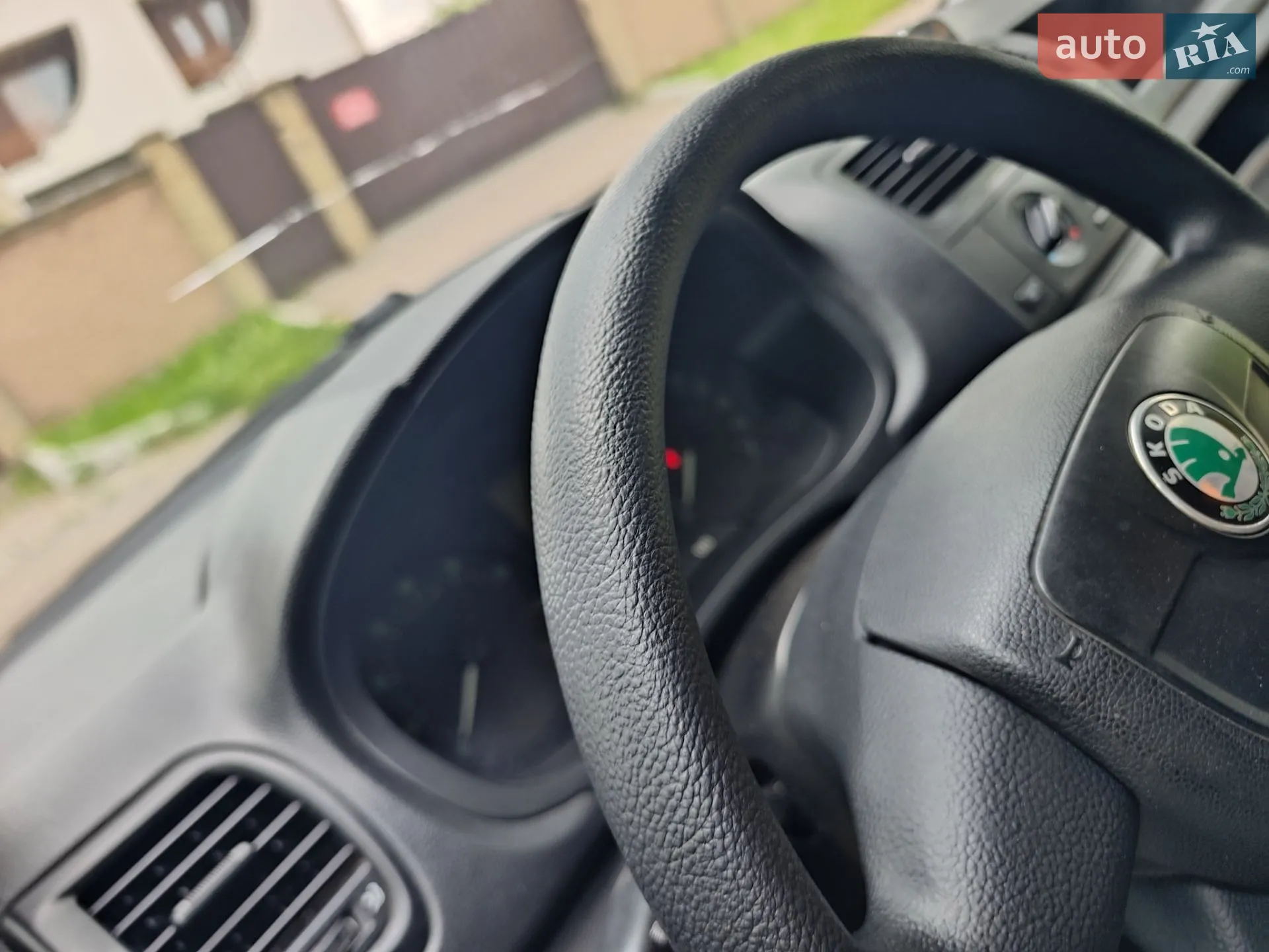 2011 Skoda Fabia - мініатюра 19