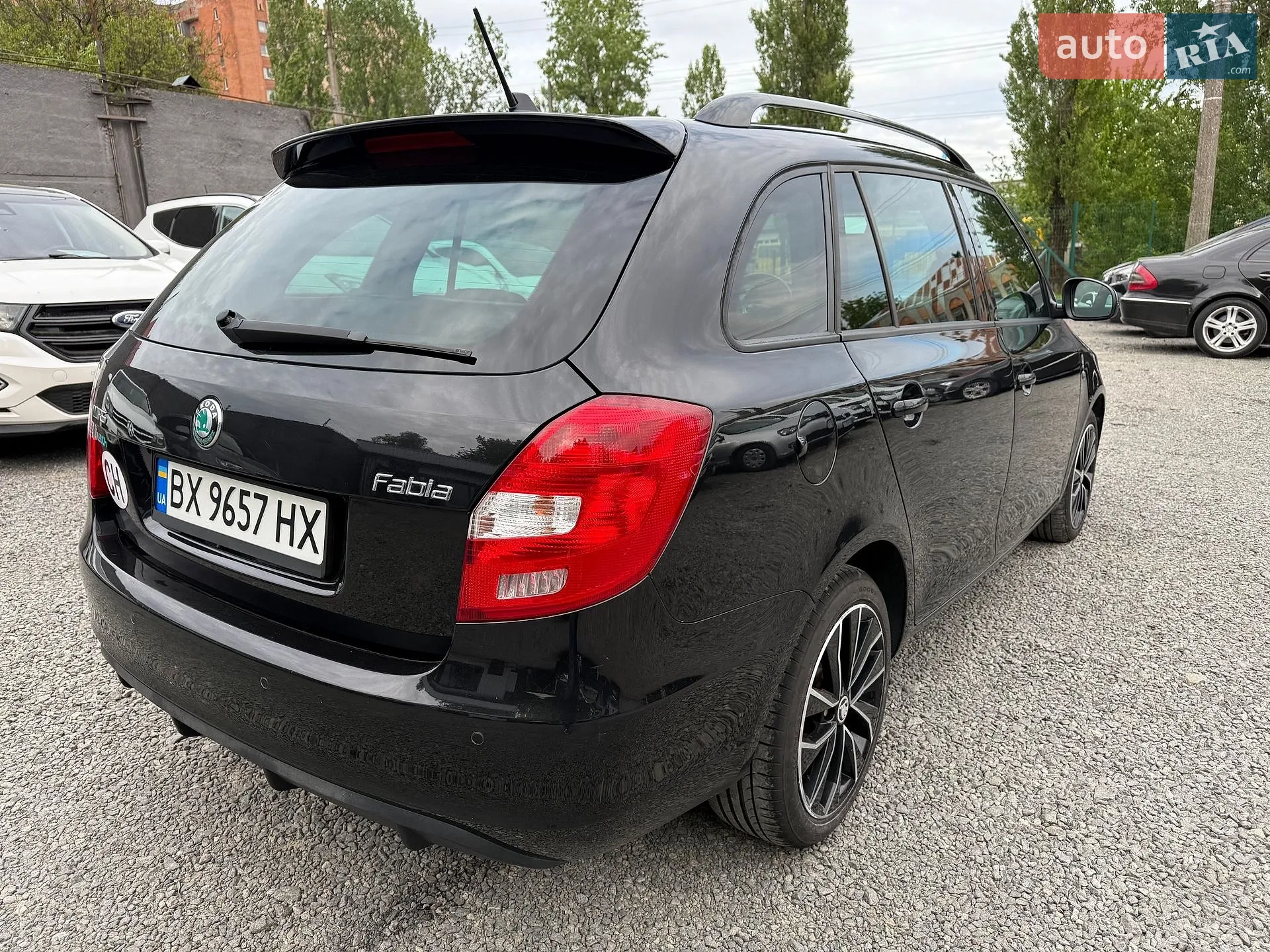 2012 Skoda Fabia - мініатюра 9