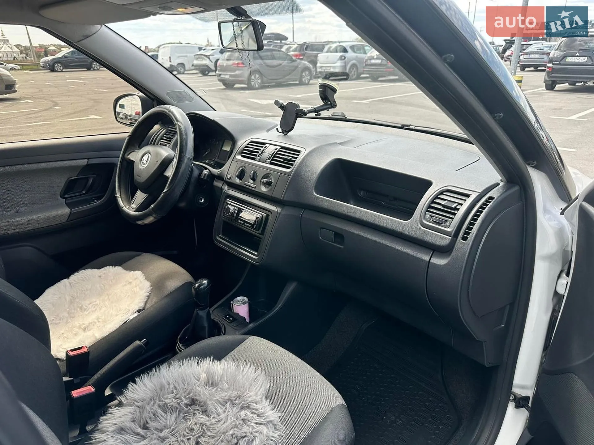 2014 Skoda Fabia - мініатюра 10