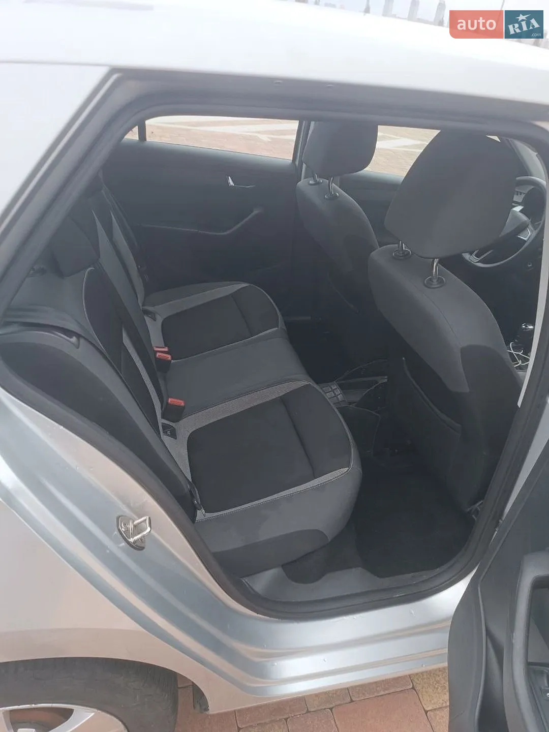 2017 Skoda Fabia - мініатюра 3