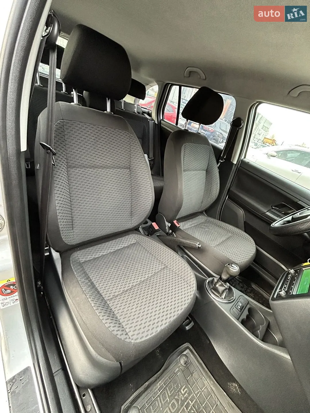 2010 Skoda Fabia - мініатюра 30