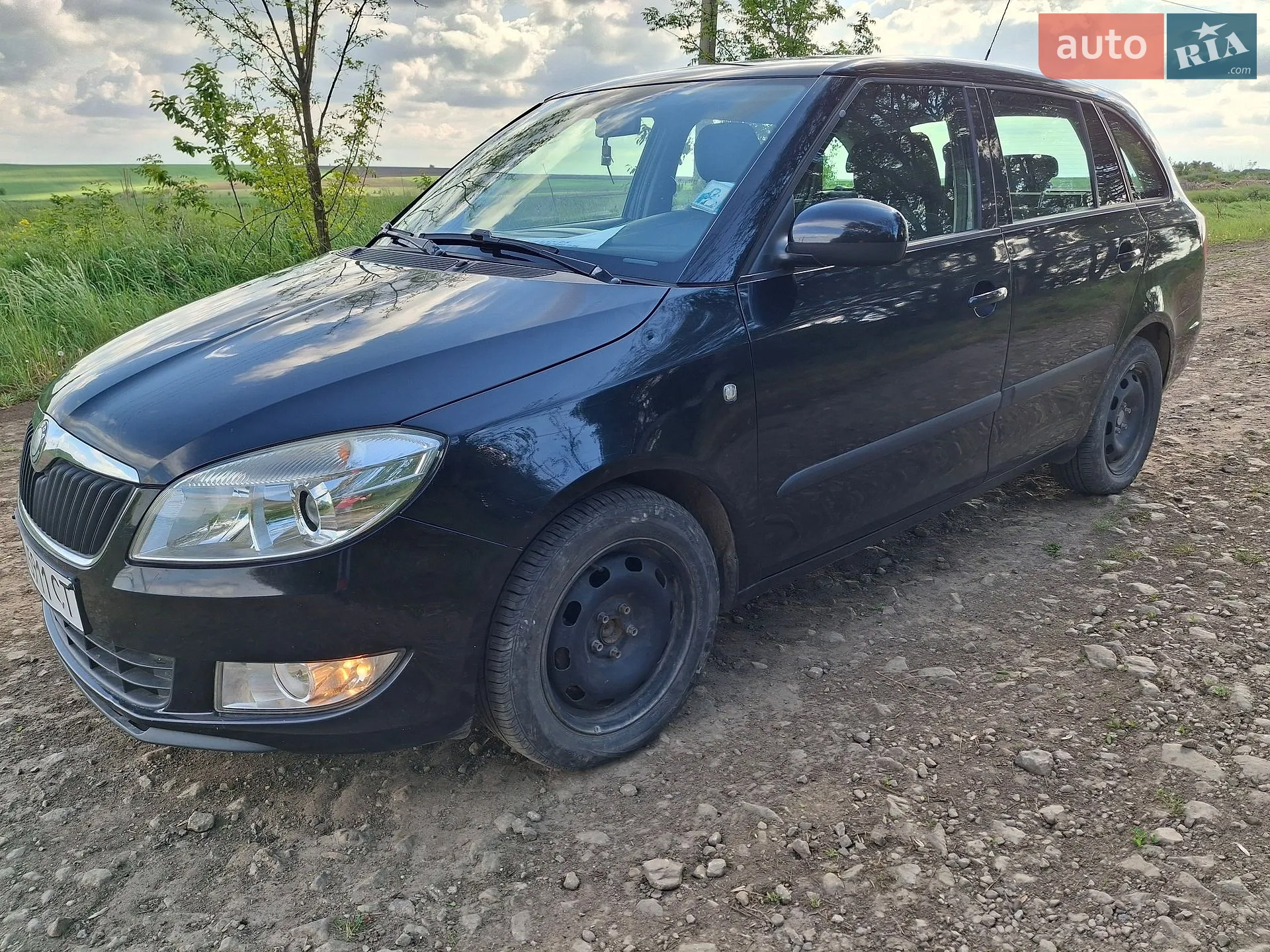 2010 Skoda Fabia - мініатюра 3