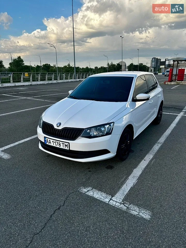 2017 Skoda Fabia - мініатюра 24