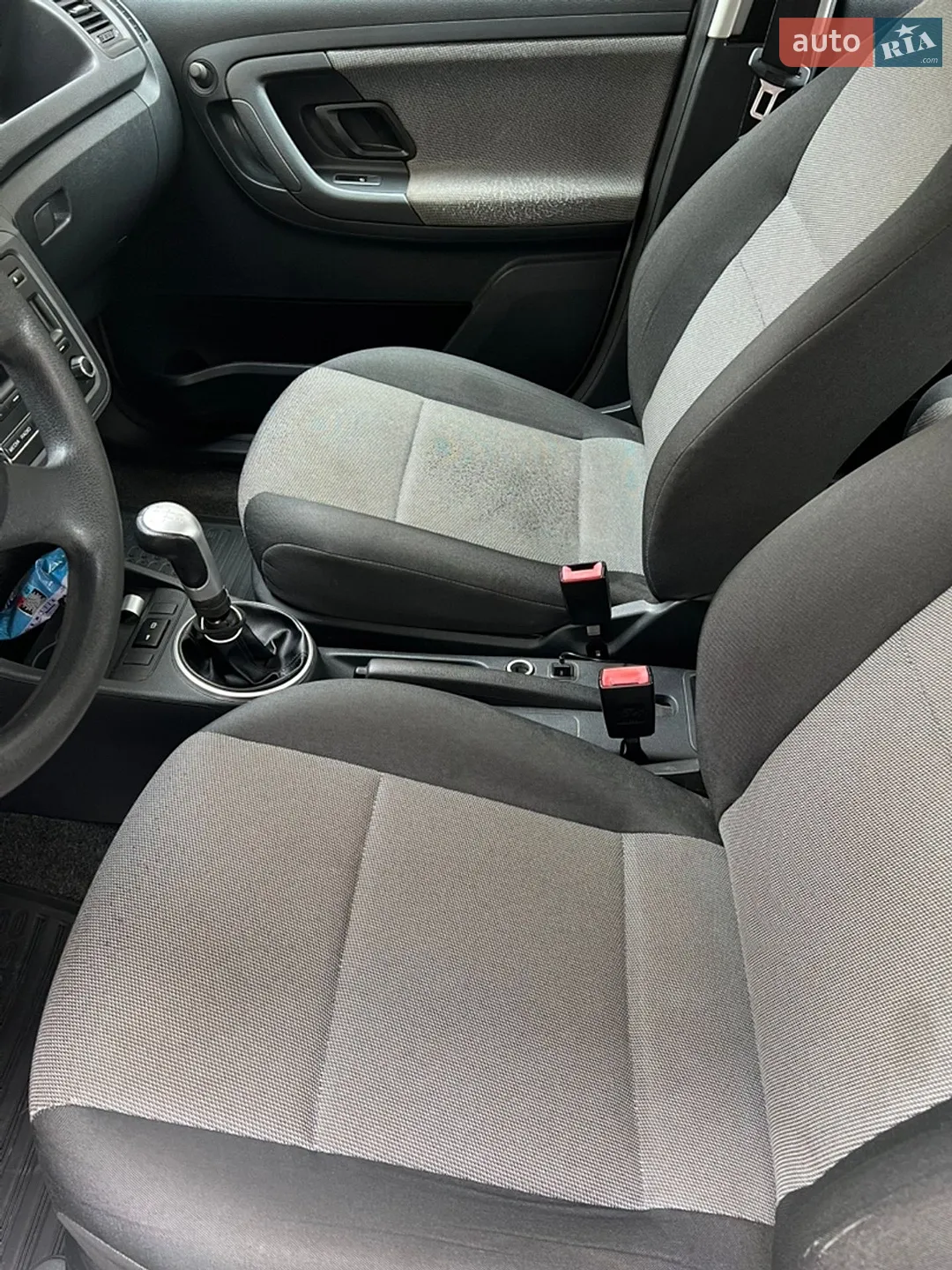 2012 Skoda Fabia - мініатюра 6