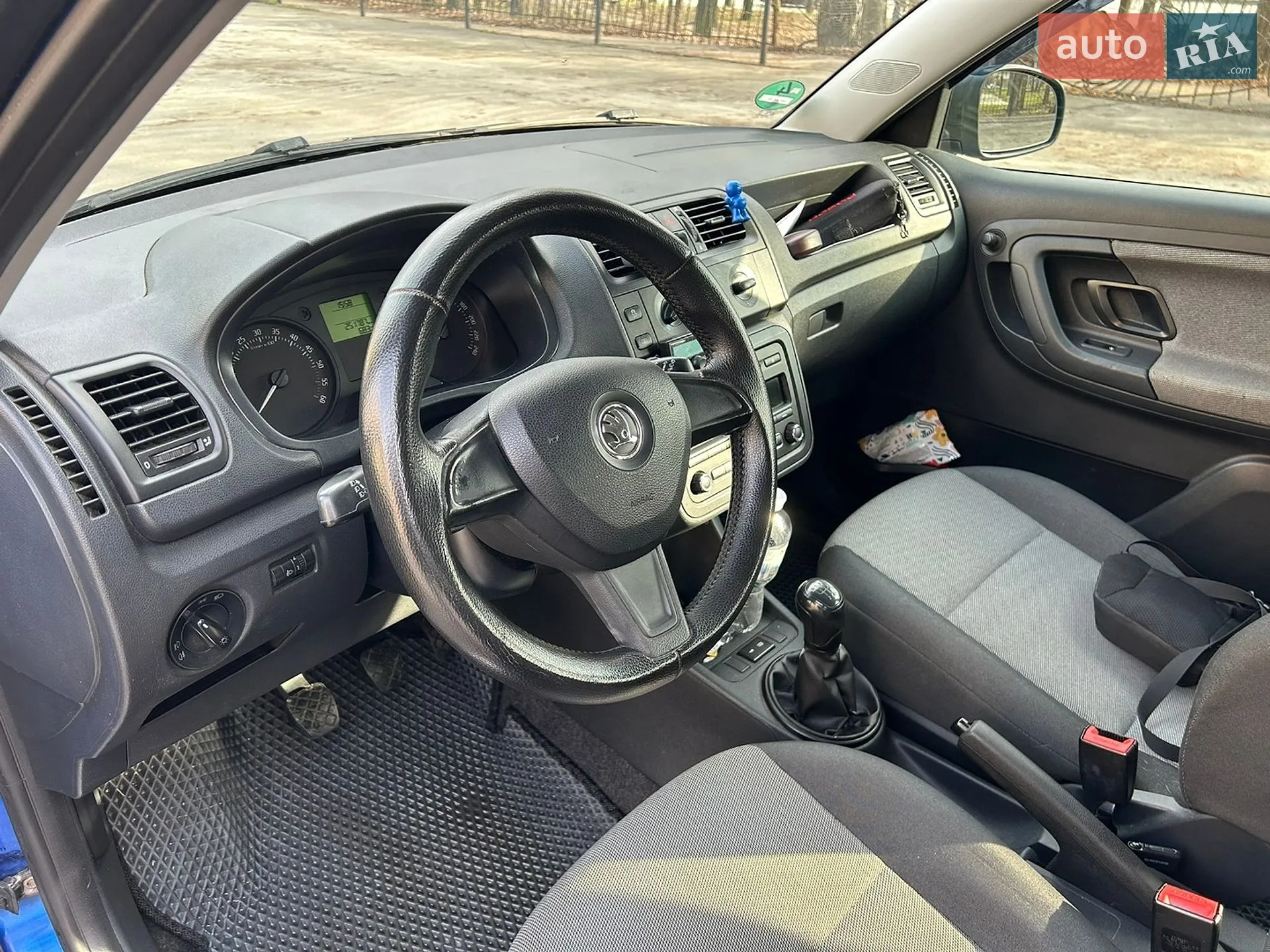 2014 Skoda Fabia - мініатюра 10