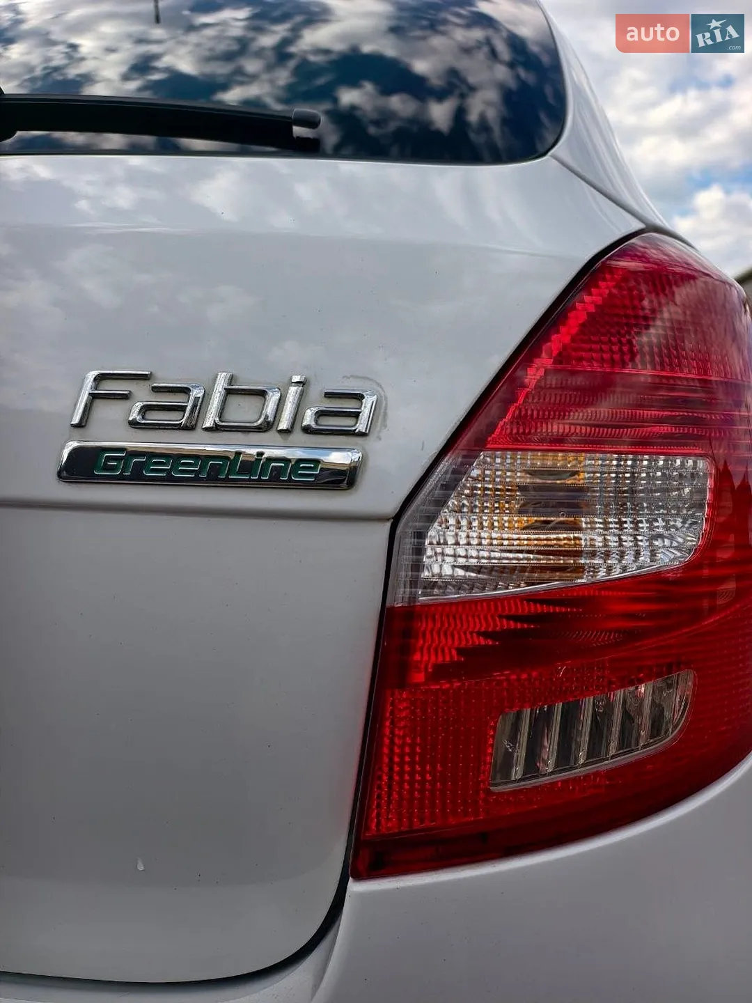 2011 Skoda Fabia - мініатюра 11