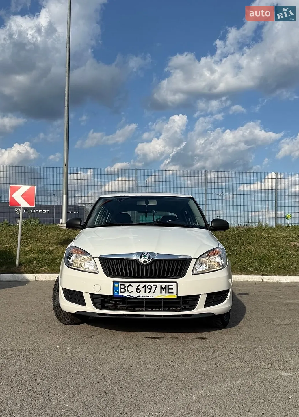 2010 Skoda Fabia - мініатюра 3