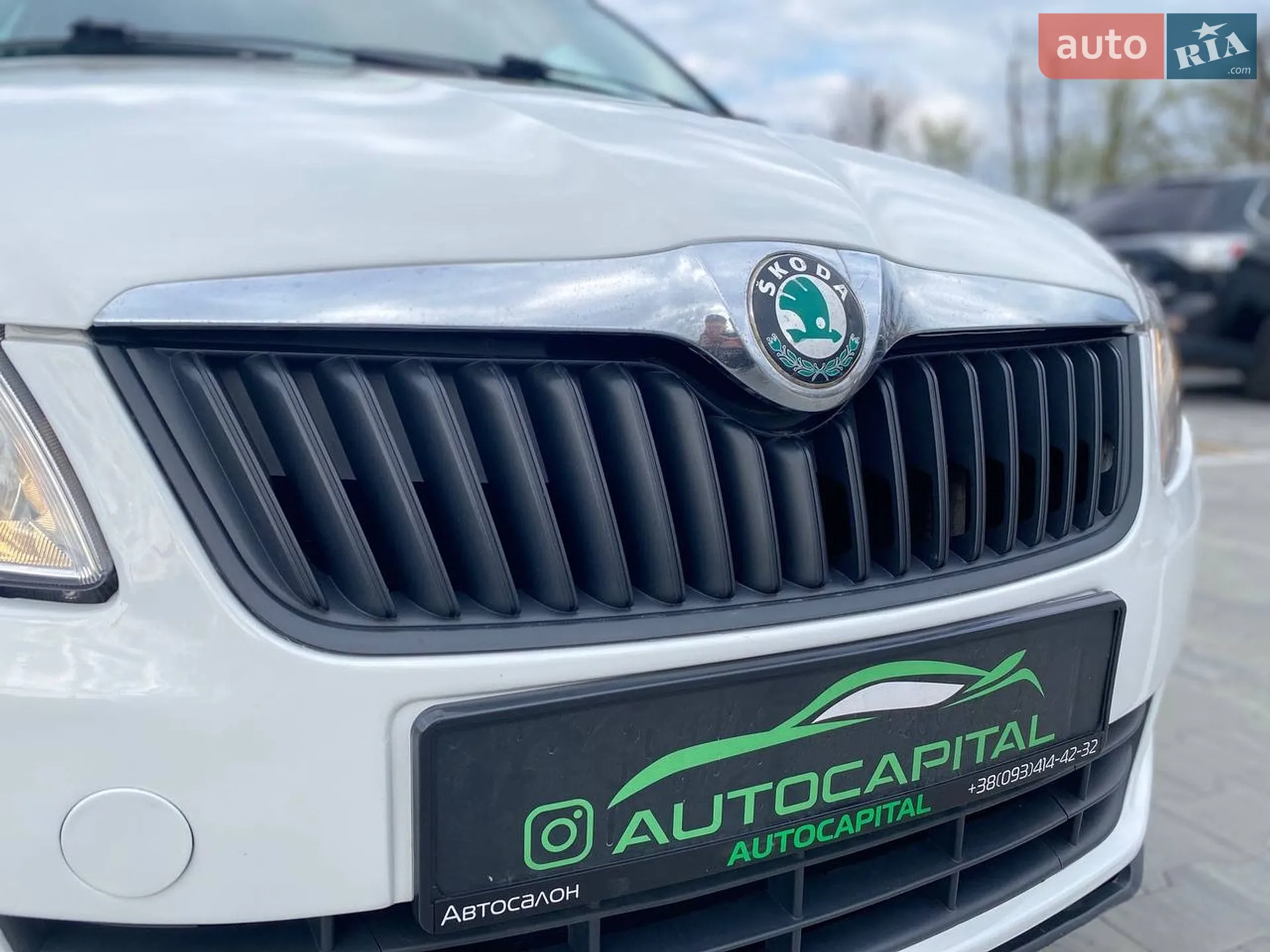 2011 Skoda Fabia - мініатюра 8