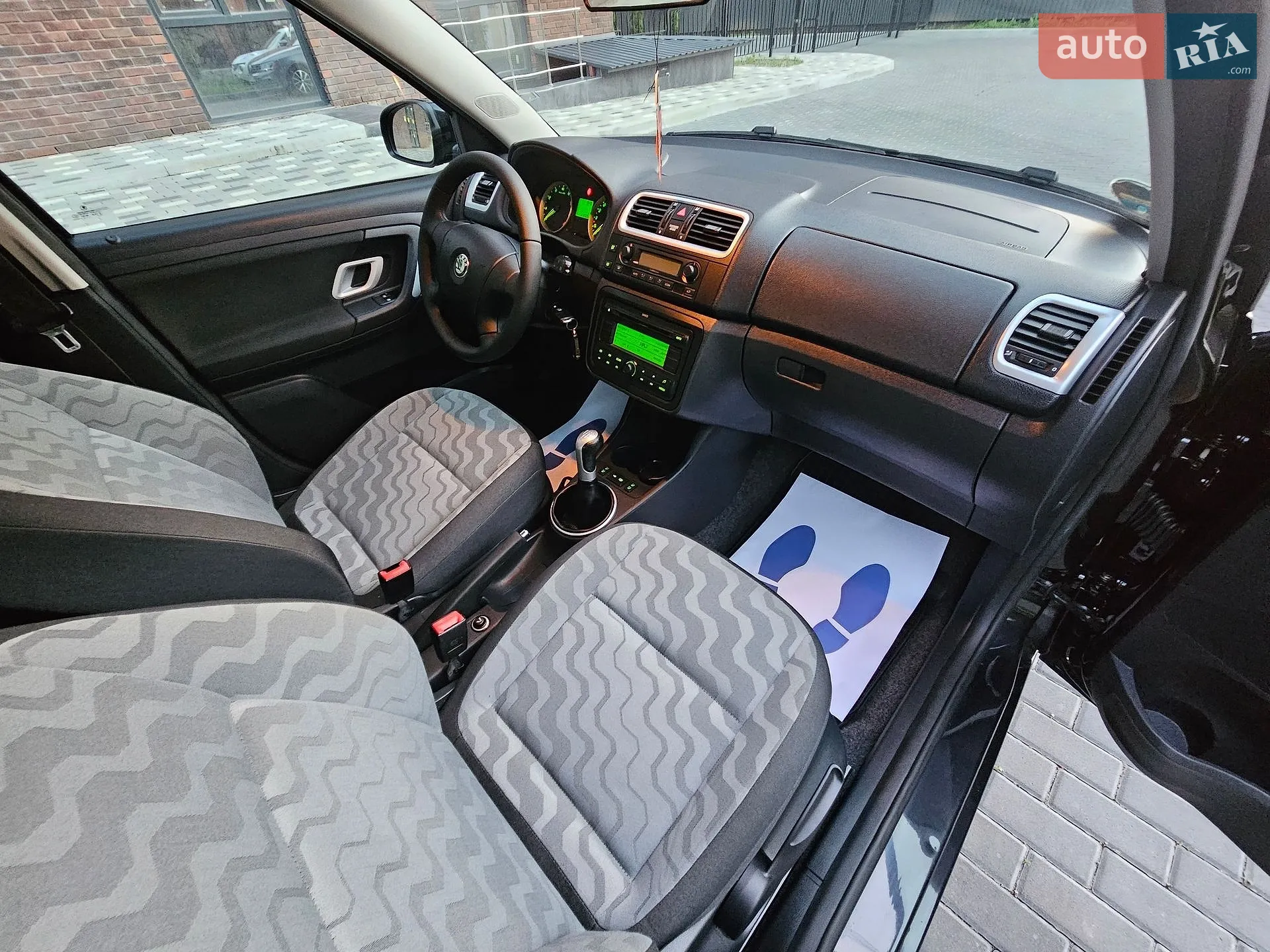 2010 Skoda Fabia - мініатюра 66