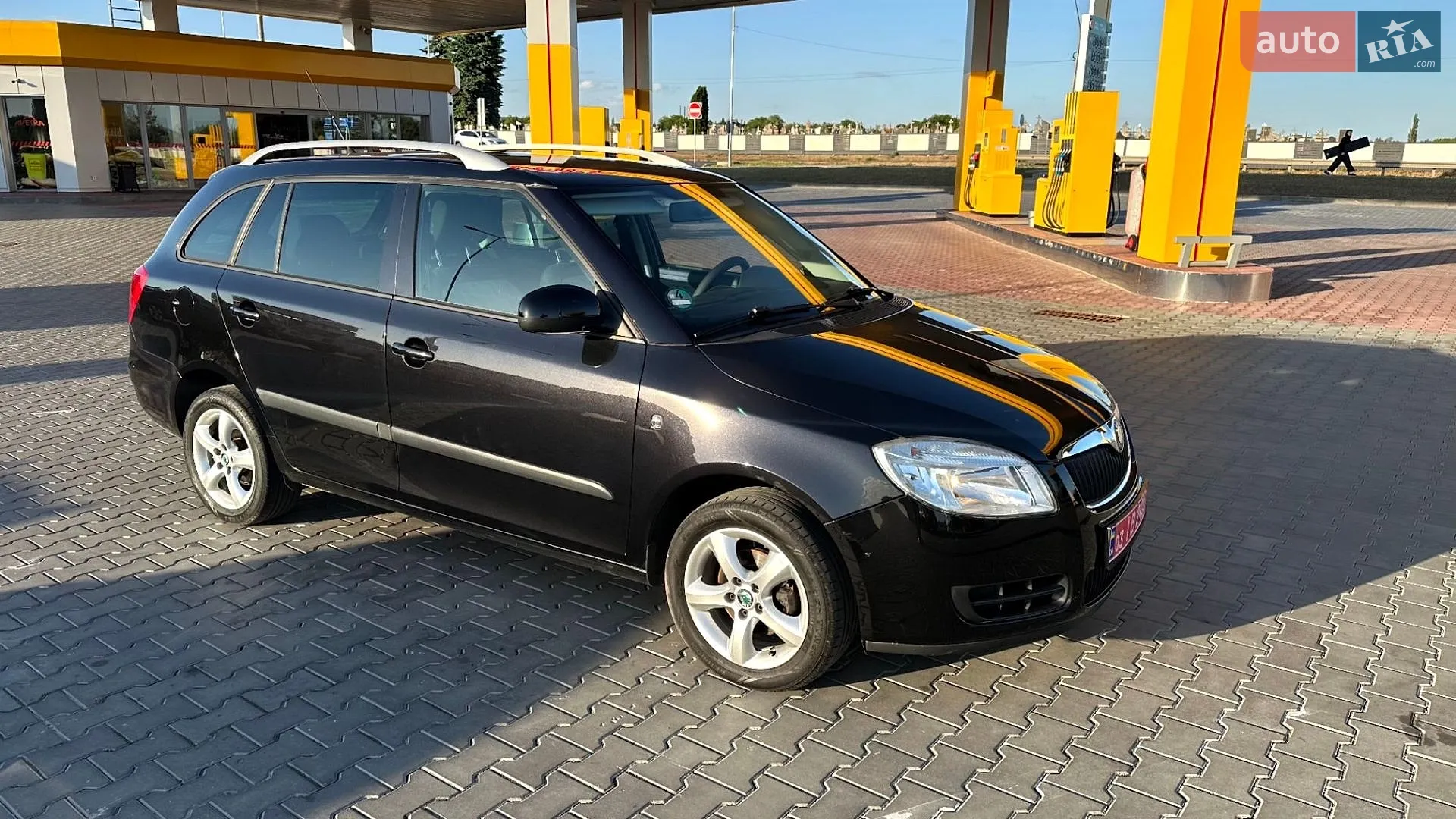 2010 Skoda Fabia - мініатюра 5