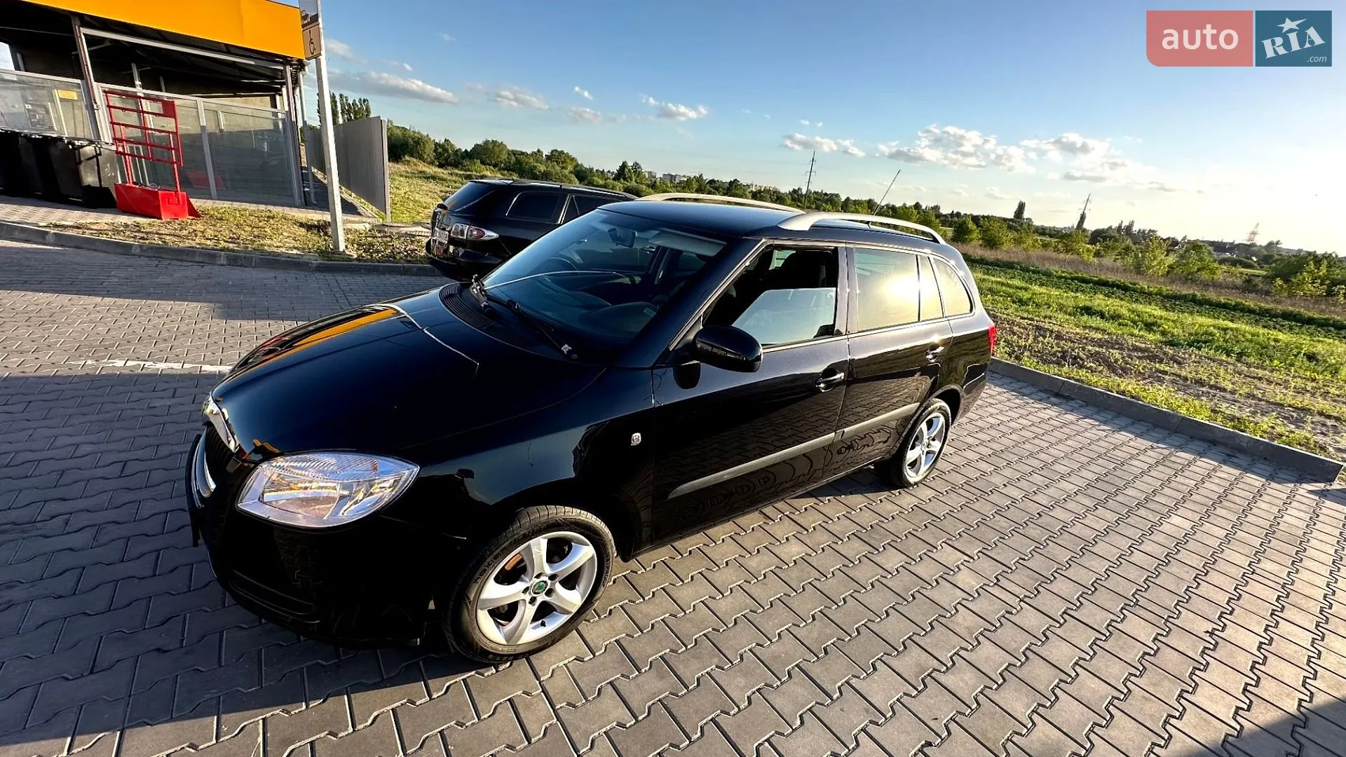 2010 Skoda Fabia - мініатюра 3