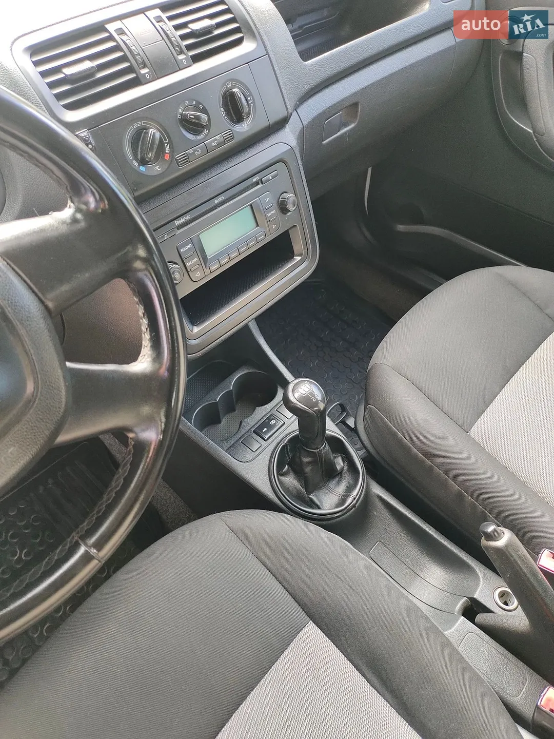 2010 Skoda Fabia - мініатюра 11