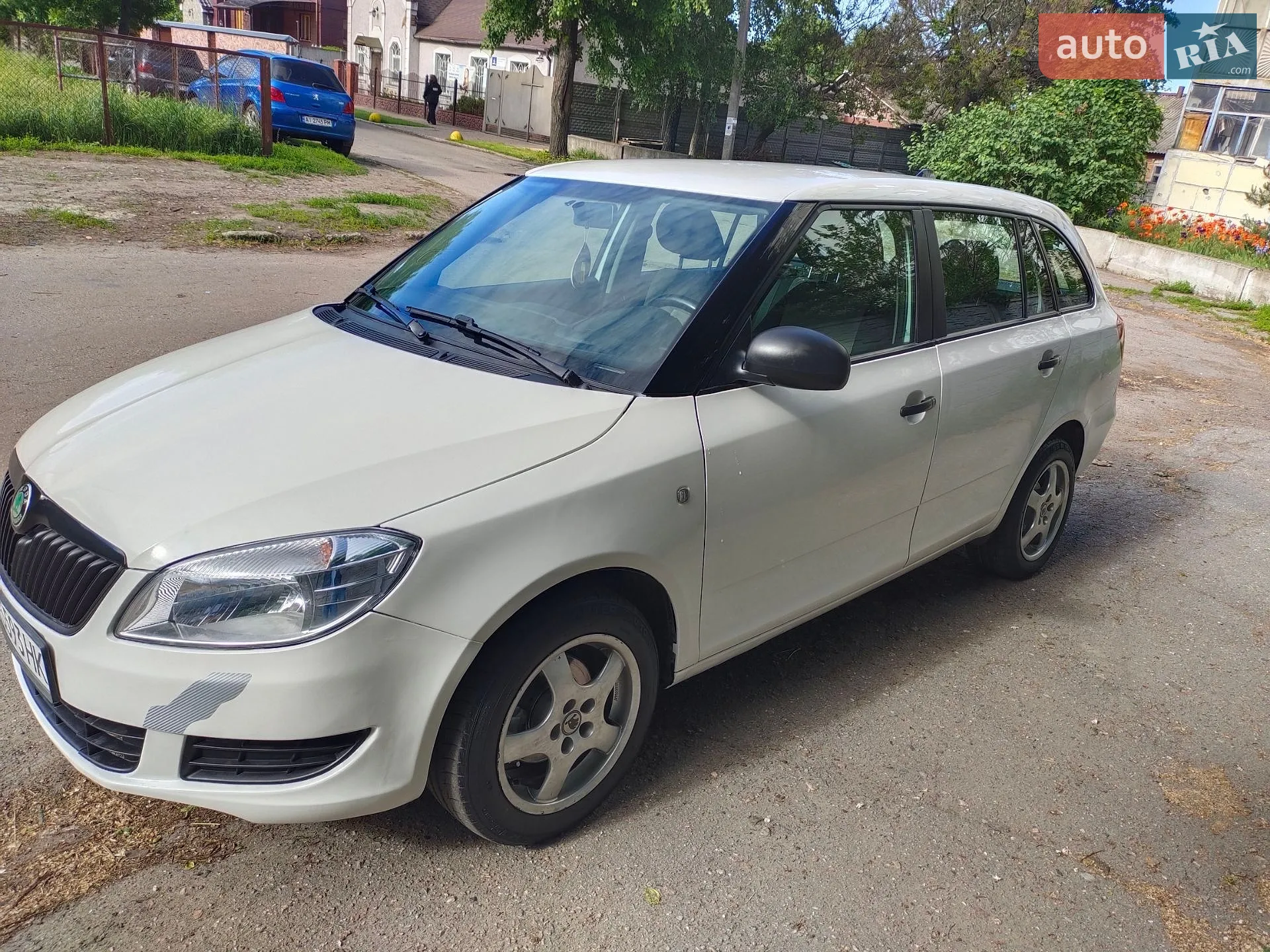 2010 Skoda Fabia - мініатюра 10