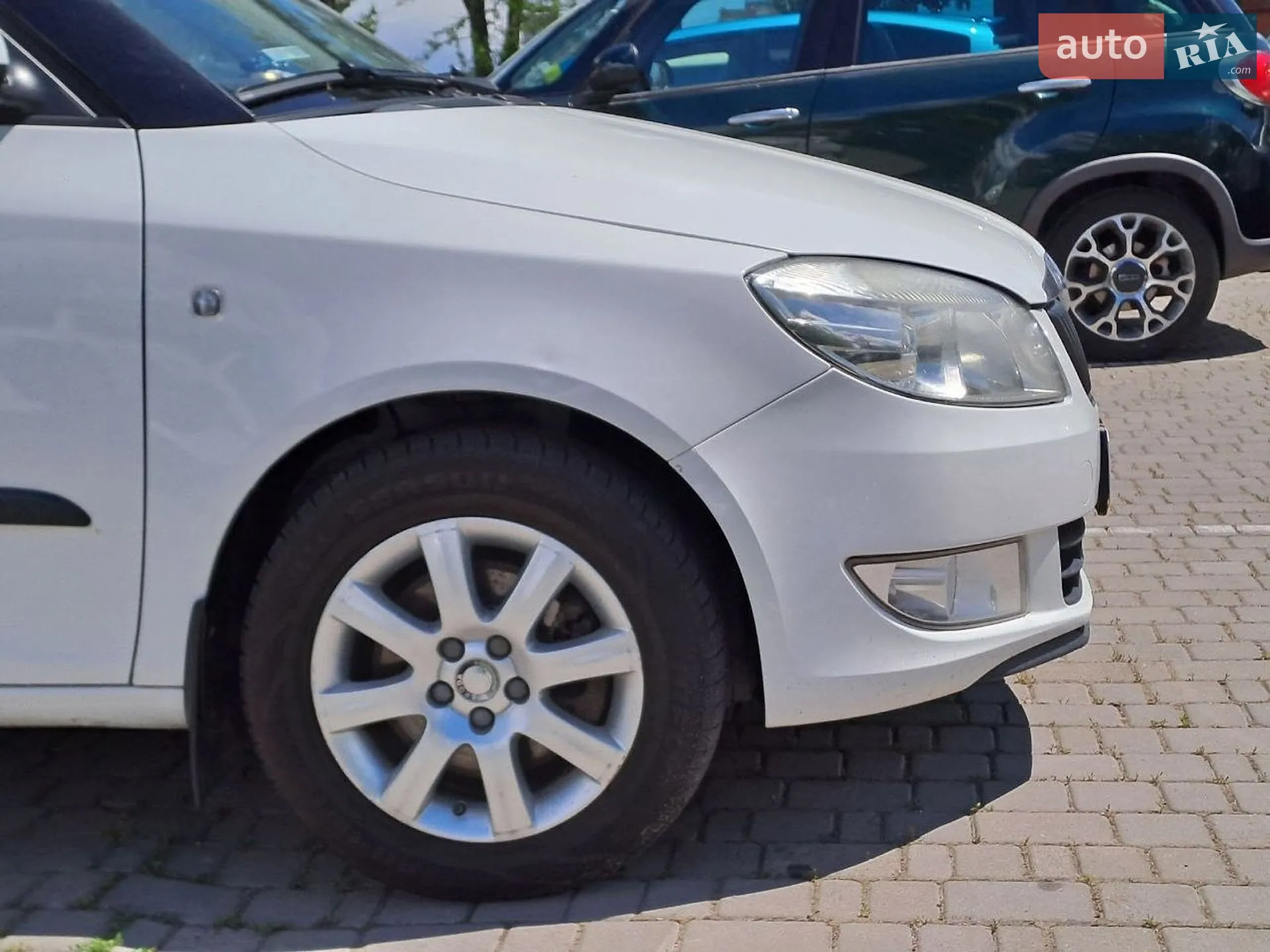 2012 Skoda Fabia - мініатюра 5
