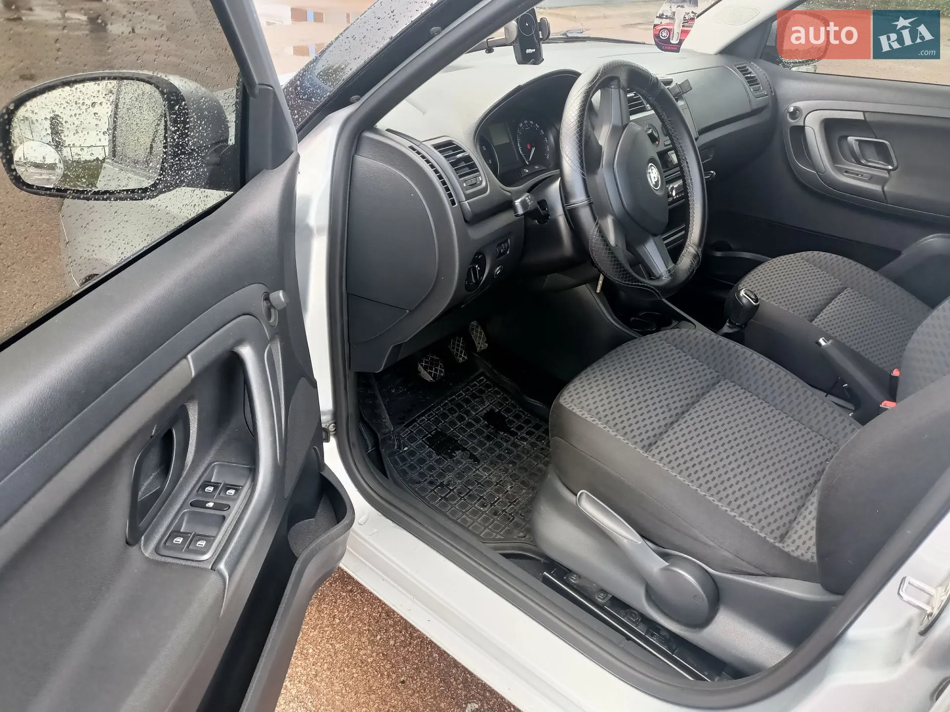 2013 Skoda Fabia - мініатюра 7