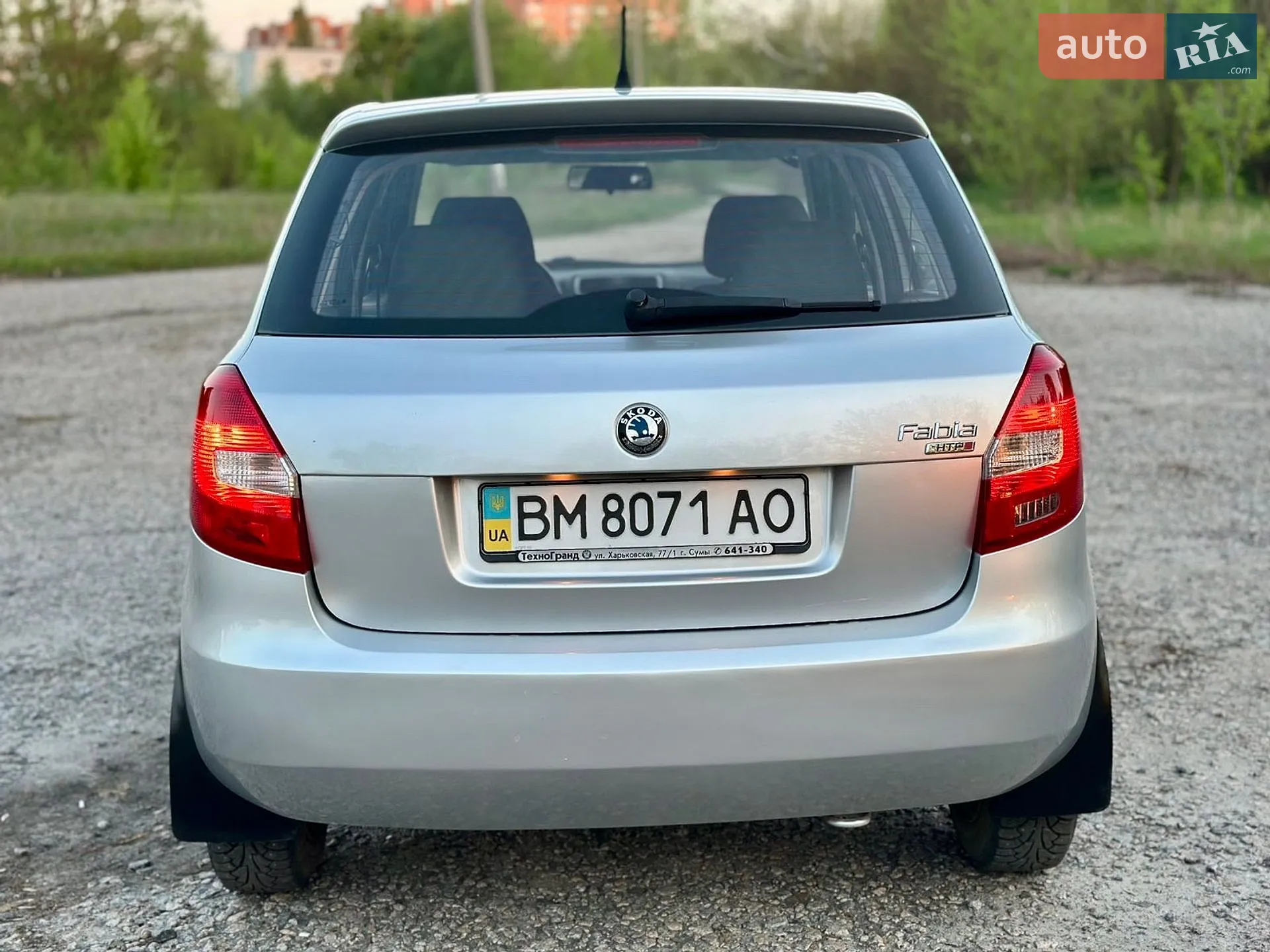 2010 Skoda Fabia - мініатюра 10