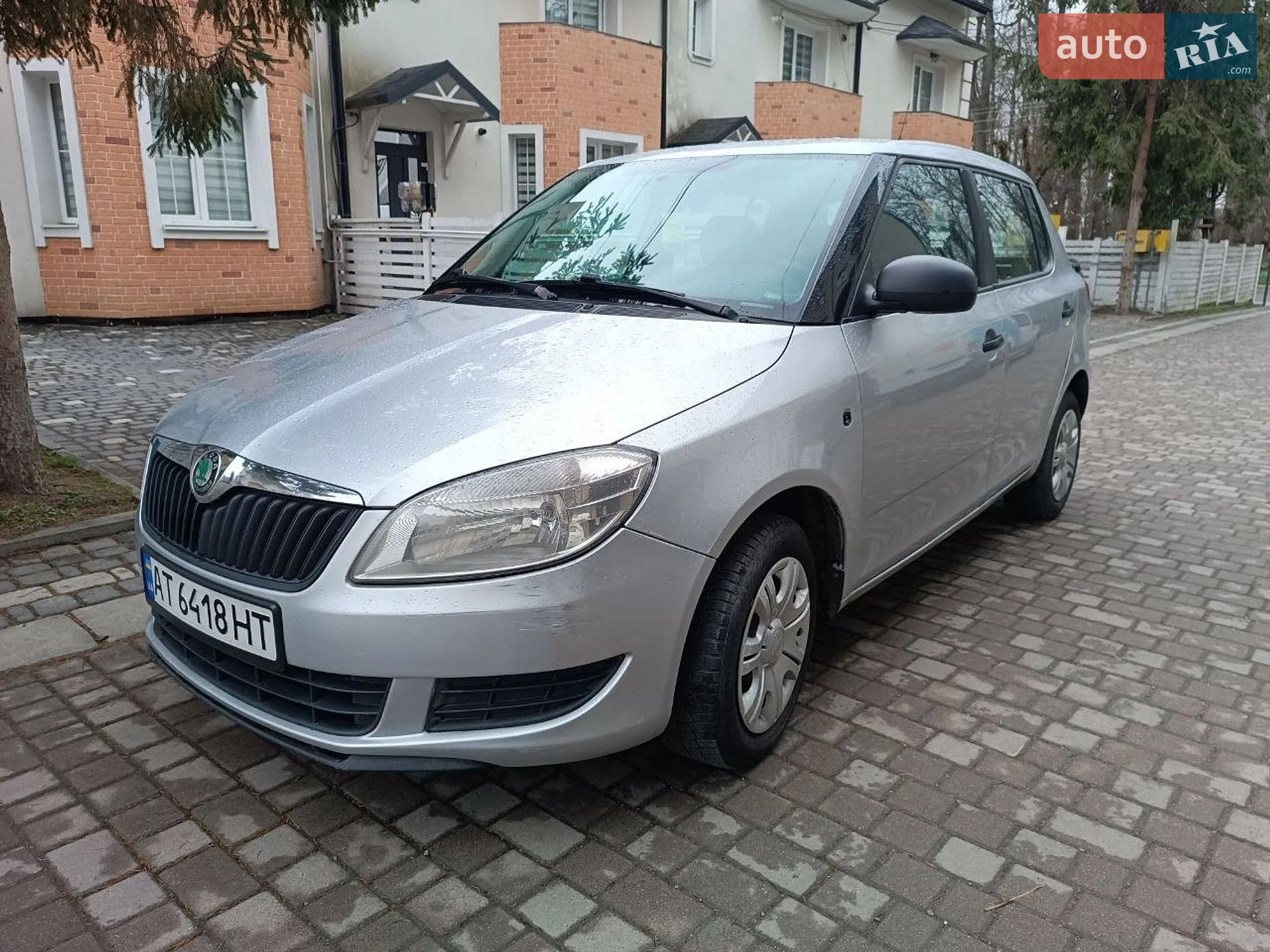 2012 Skoda Fabia - мініатюра 2