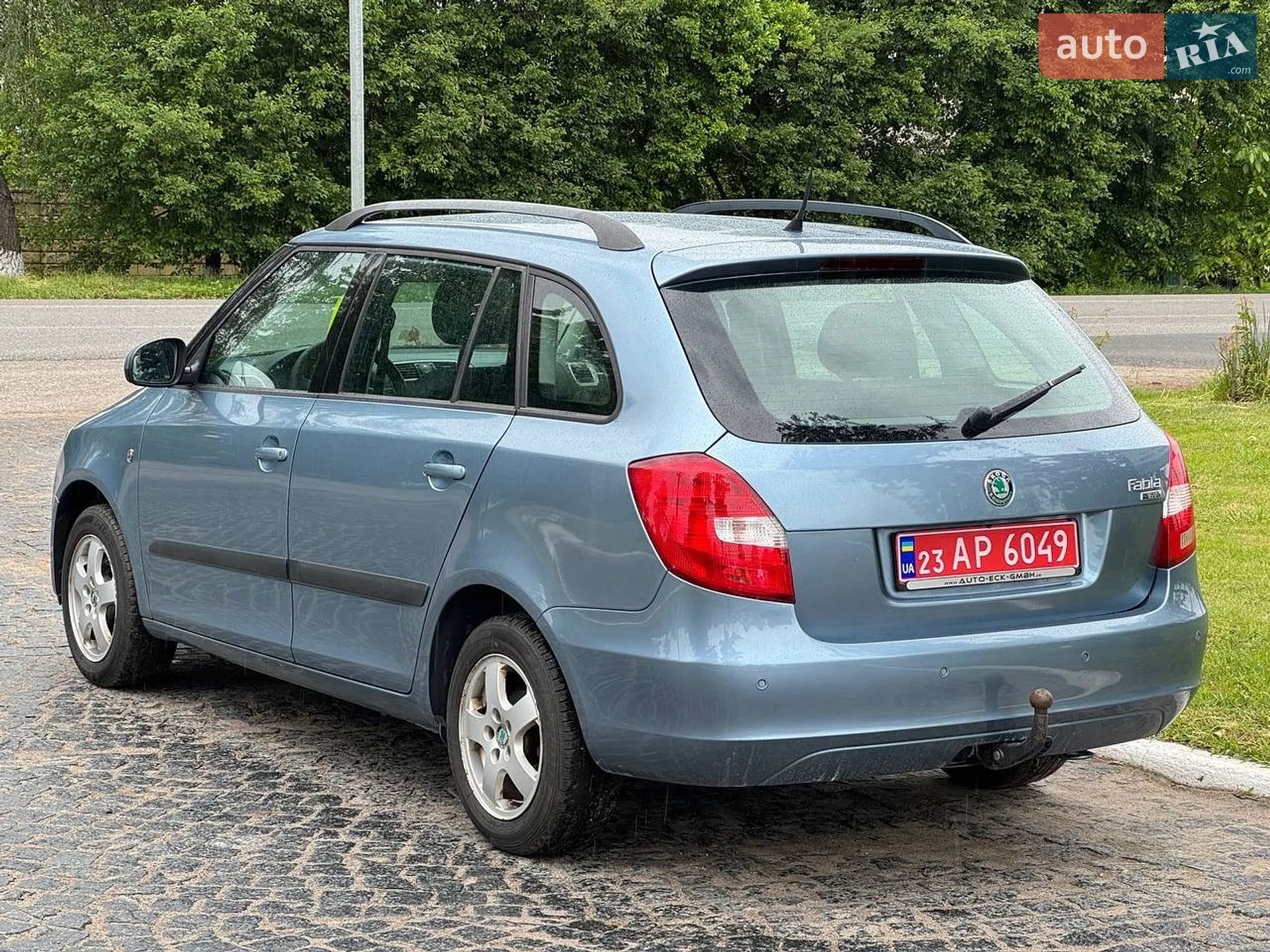 2010 Skoda Fabia - мініатюра 4