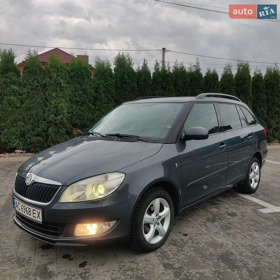 2011 Skoda Fabia - мініатюра 15