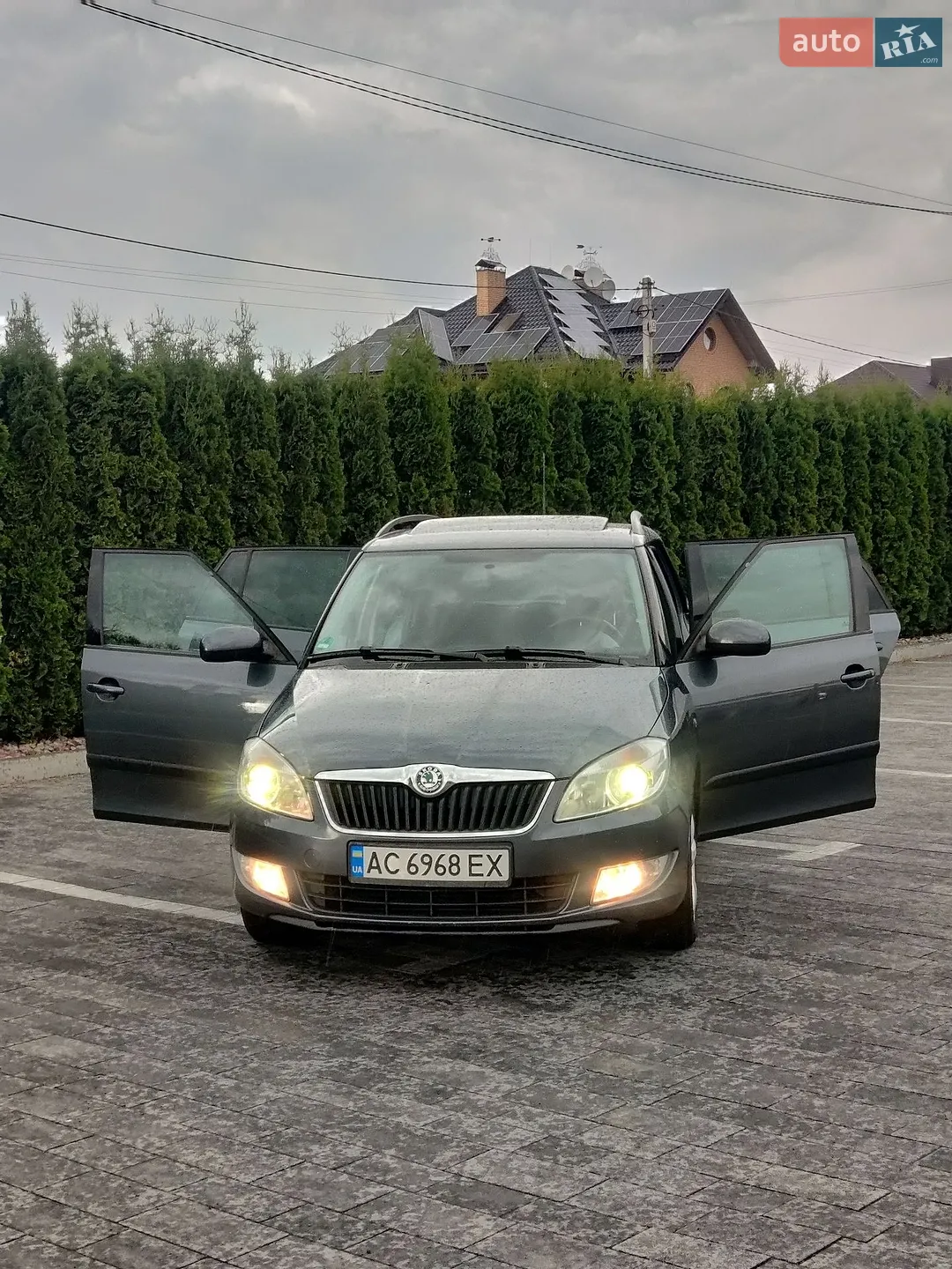 2010 Skoda Fabia - мініатюра 12